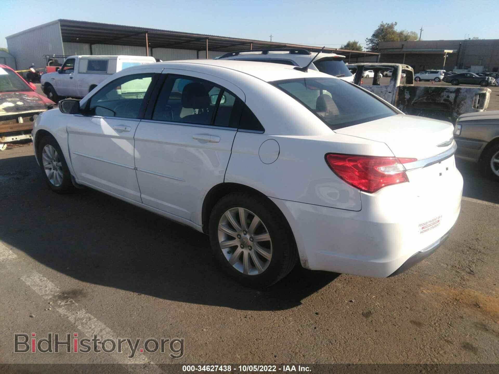 2012 CHRYSLER 200 - VIN: 1C3CCBBB7CN271373 - Фото 3