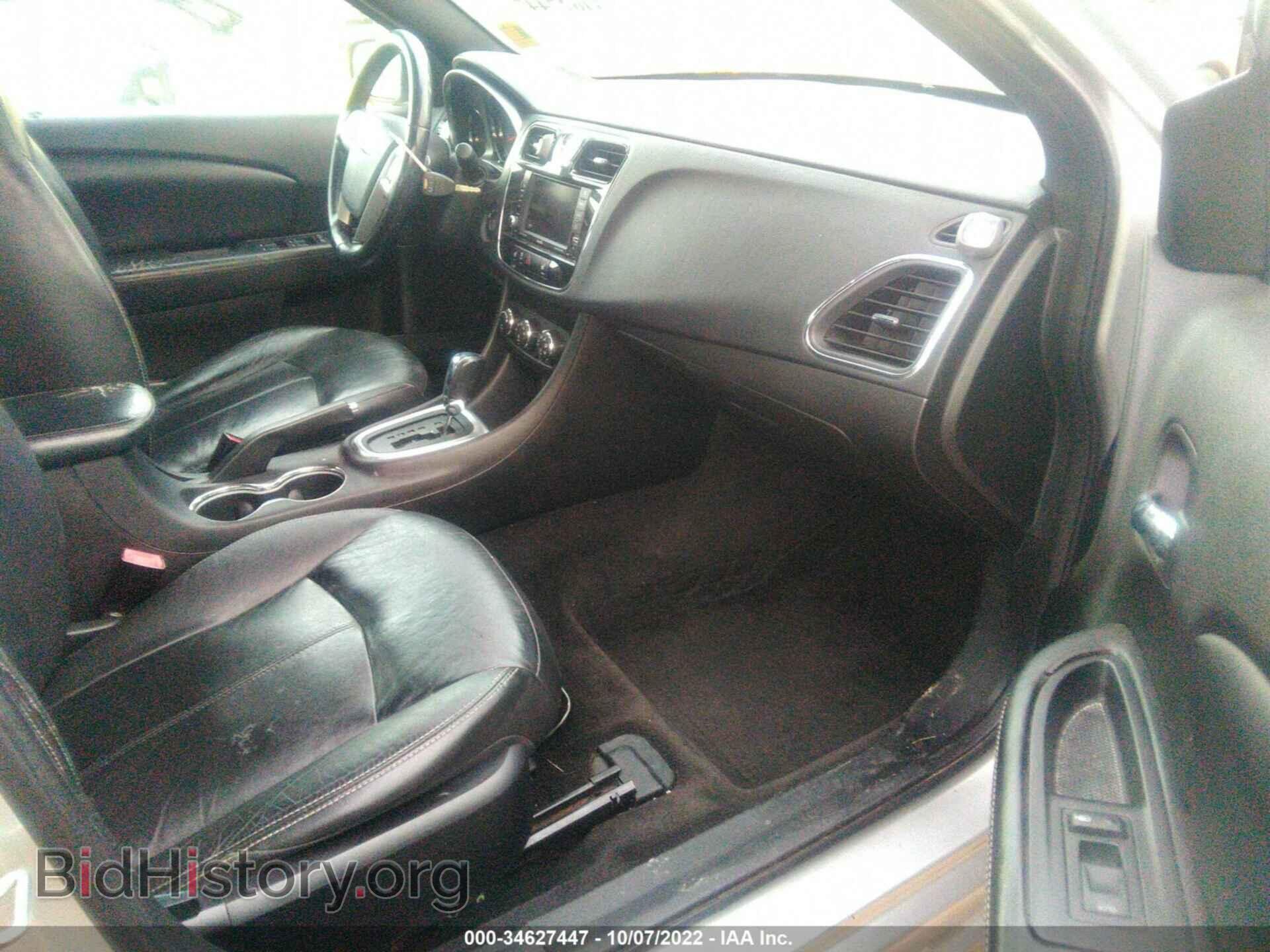 2011 CHRYSLER 200 - VIN: 1C3BC2FG8BN590197 - Фото 5
