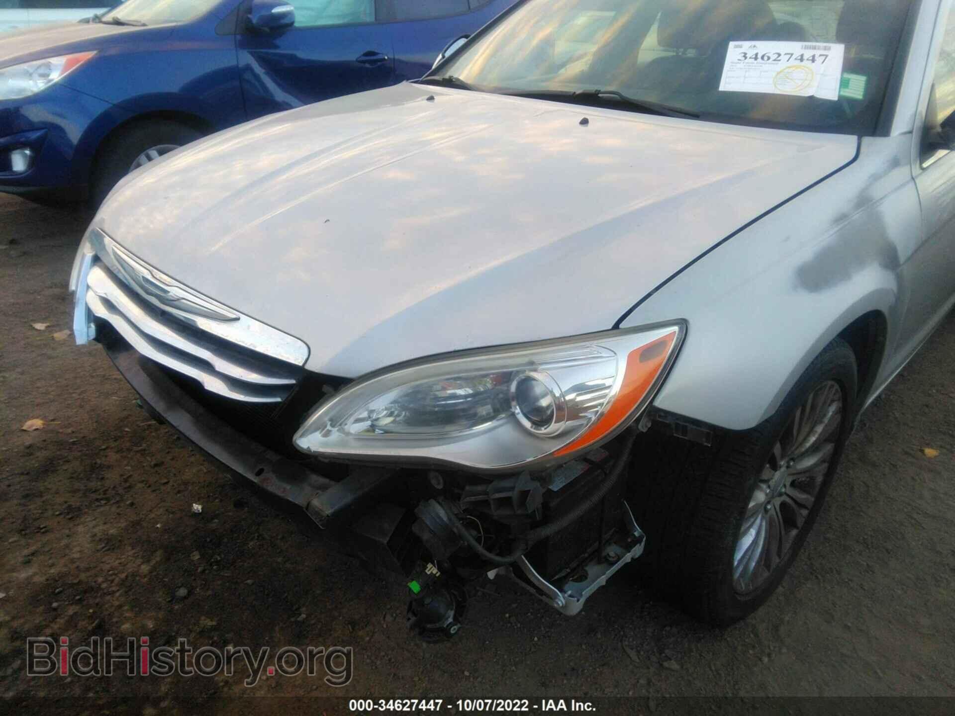 2011 CHRYSLER 200 - VIN: 1C3BC2FG8BN590197 - Фото 6