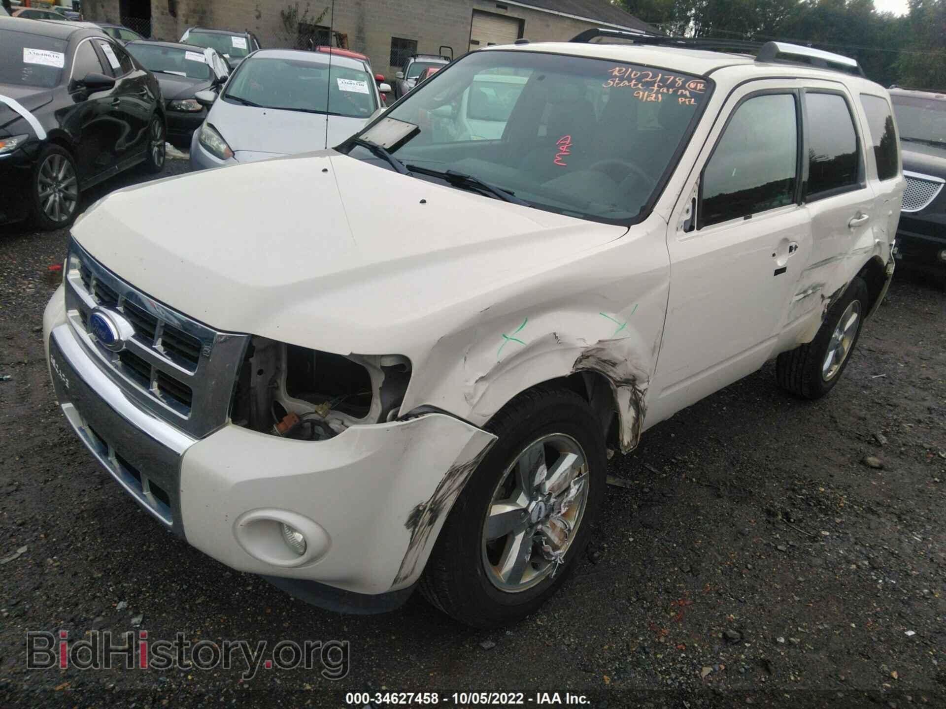 2011 FORD ESCAPE - VIN: 1FMCU0E7XBKC25469 - Фото 2