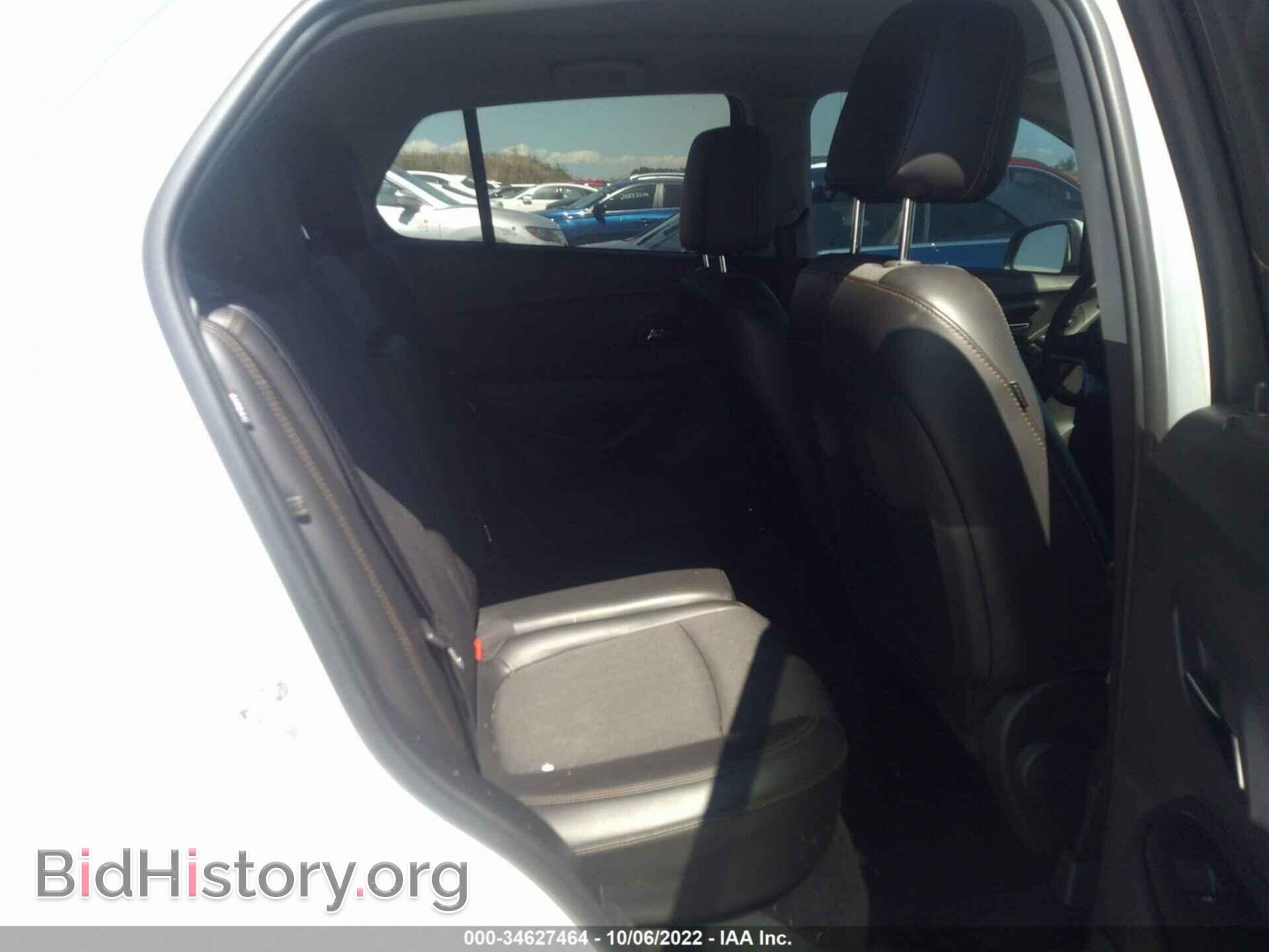 2018 CHEVROLET TRAX - VIN: 3GNCJLSB4JL176992 - Фото 8
