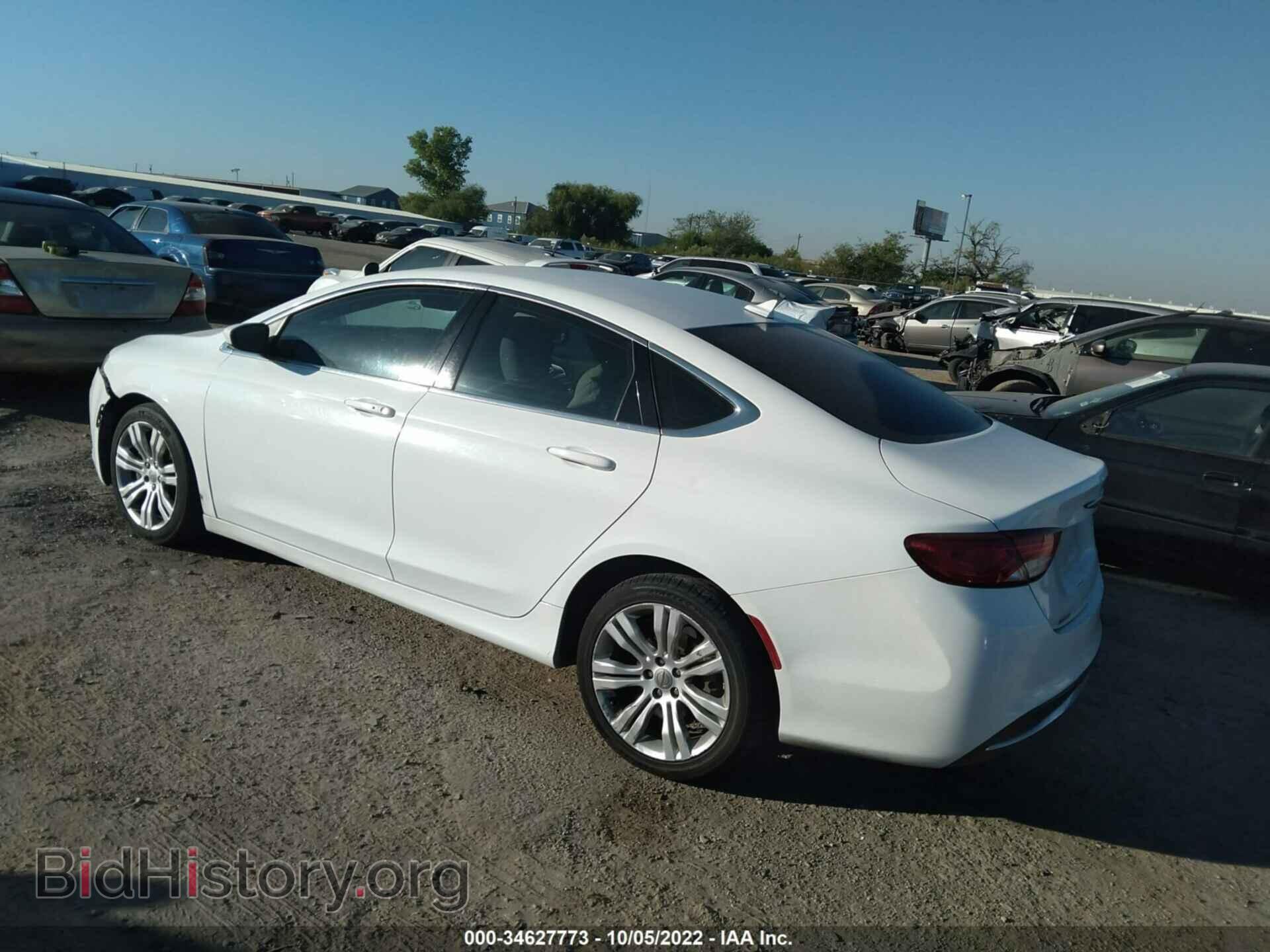 2015 CHRYSLER 200 - VIN: 1C3CCCABXFN588592 - Фото 3