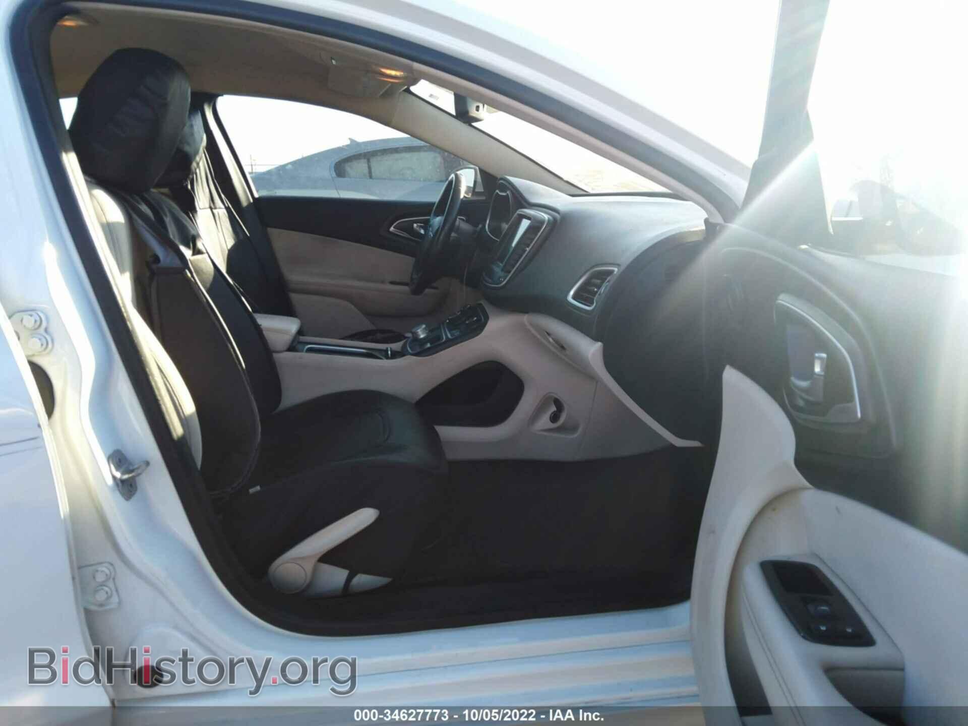 2015 CHRYSLER 200 - VIN: 1C3CCCABXFN588592 - Фото 5