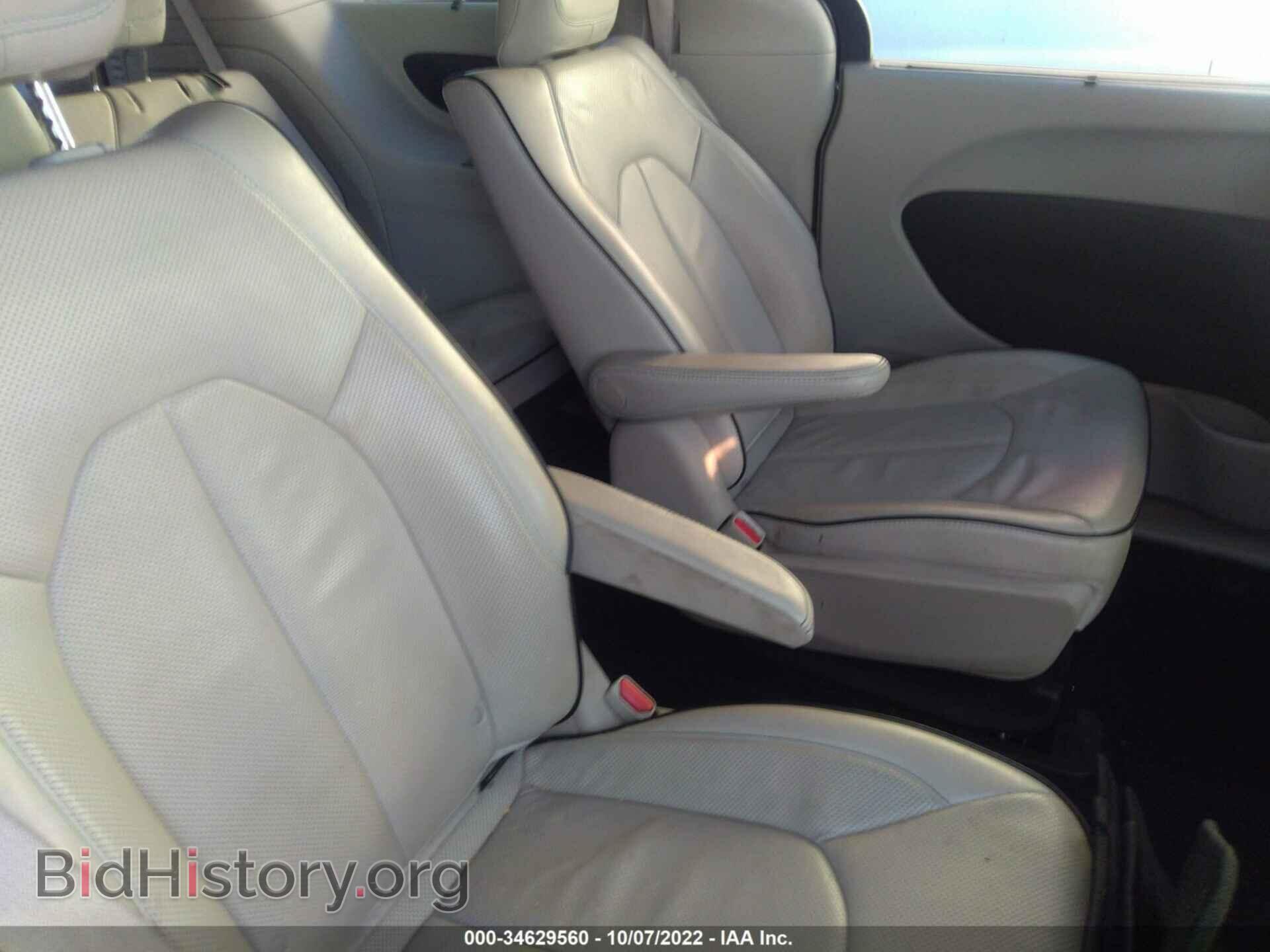 2017 CHRYSLER PACIFICA - VIN: 2C4RC1N7XHR723835 - Фото 8