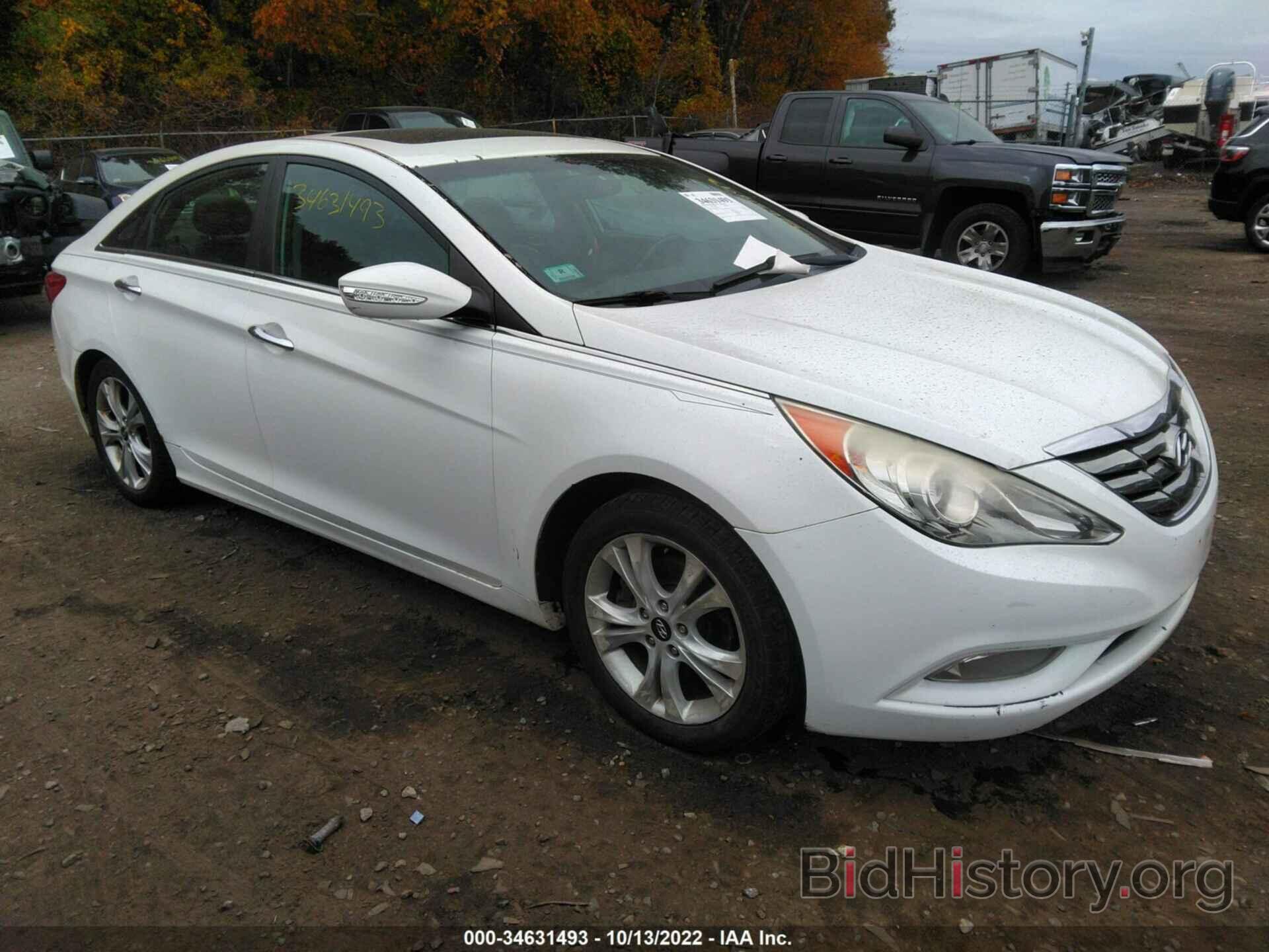 Photo 5NPEC4AC6BH007375 - HYUNDAI SONATA 2011