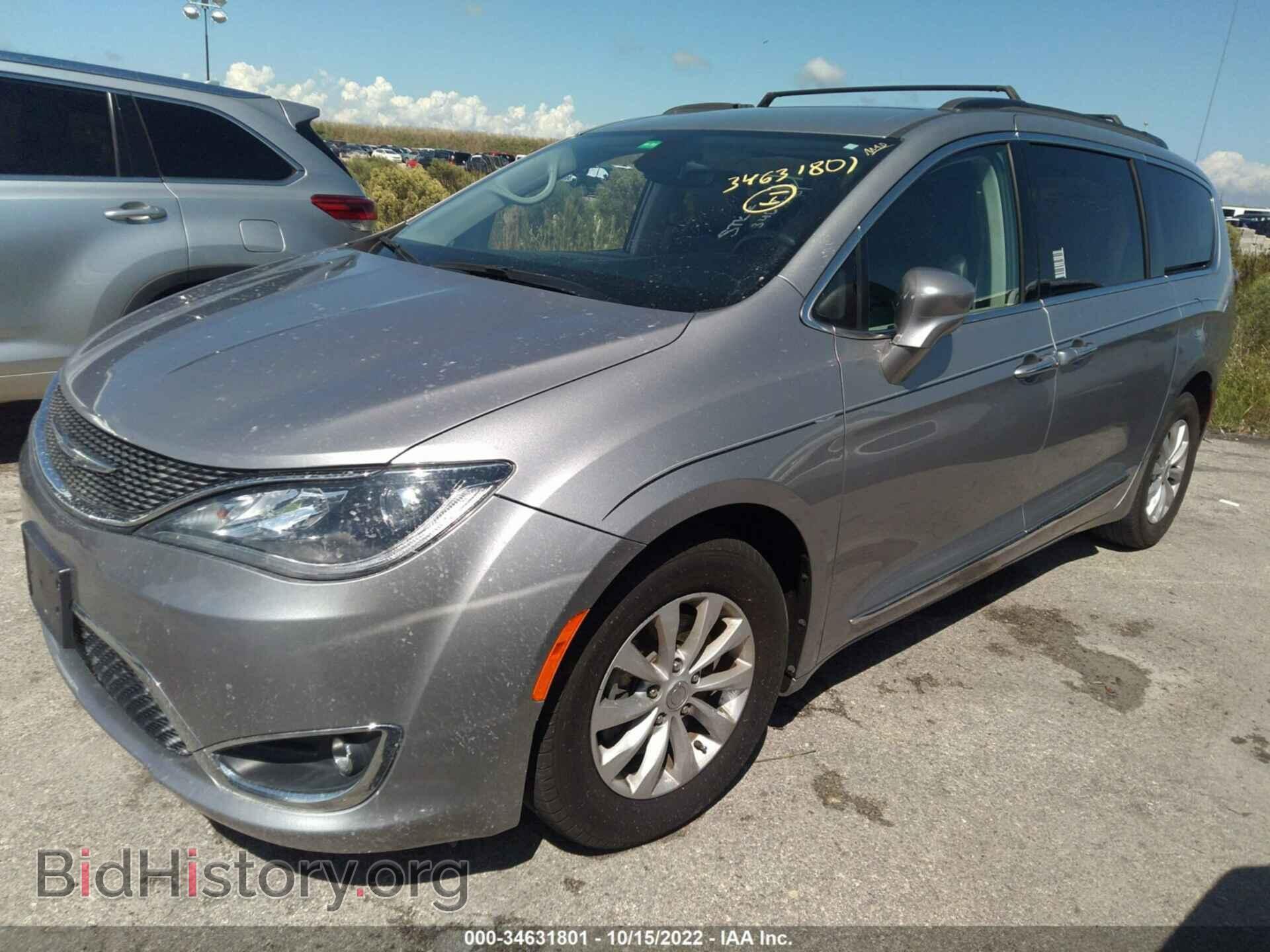 2017 CHRYSLER PACIFICA - VIN: 2C4RC1BG2HR702952 - Фото 2