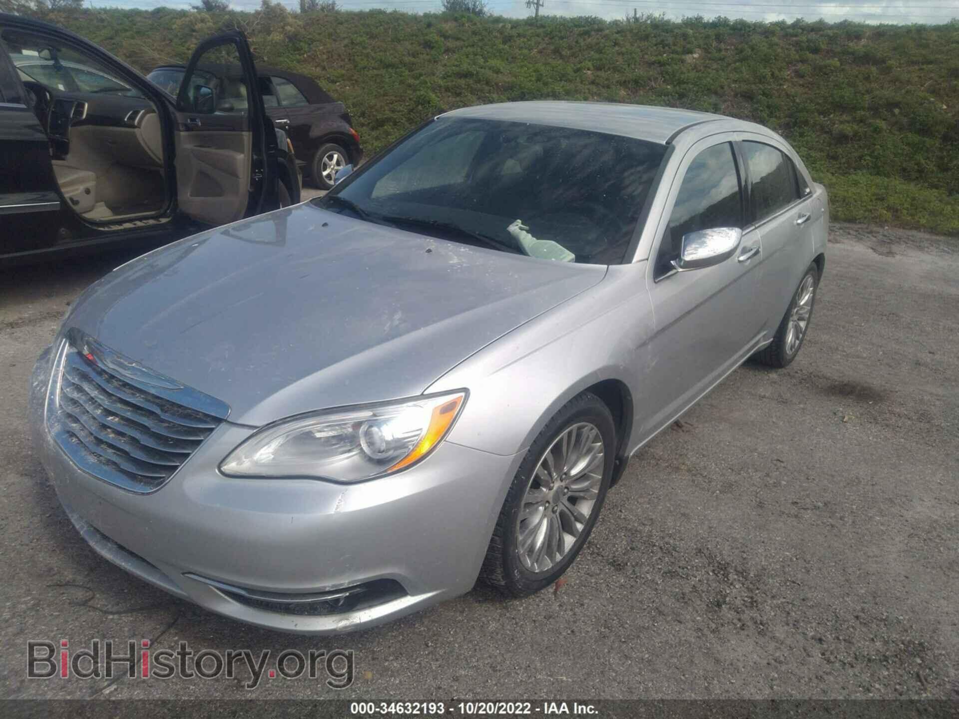 2012 CHRYSLER 200 - VIN: 1C3CCBCG4CN326369 - Фото 2