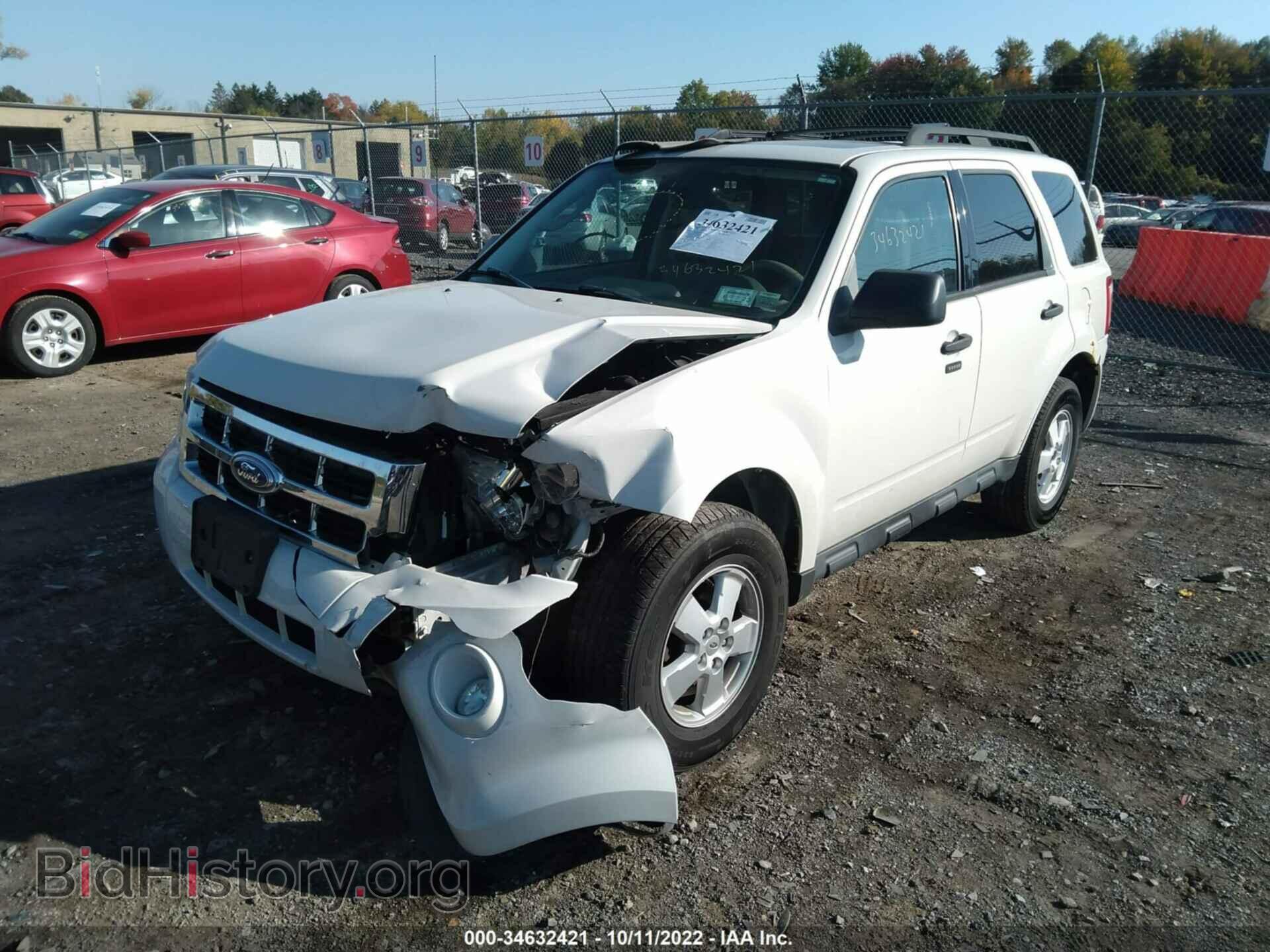 2012 FORD ESCAPE - VIN: 1FMCU9DG6CKB98827 - Фото 2