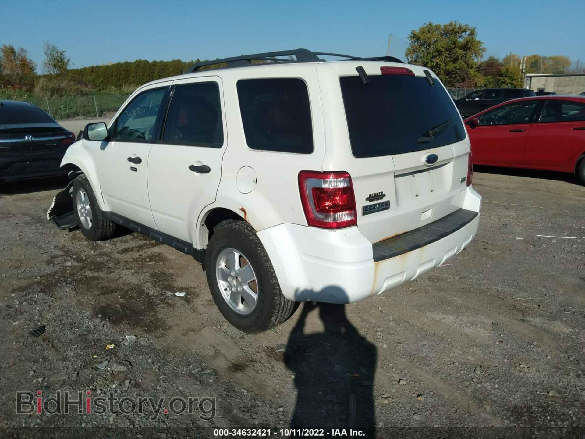 2012 FORD ESCAPE - VIN: 1FMCU9DG6CKB98827 - Фото 3