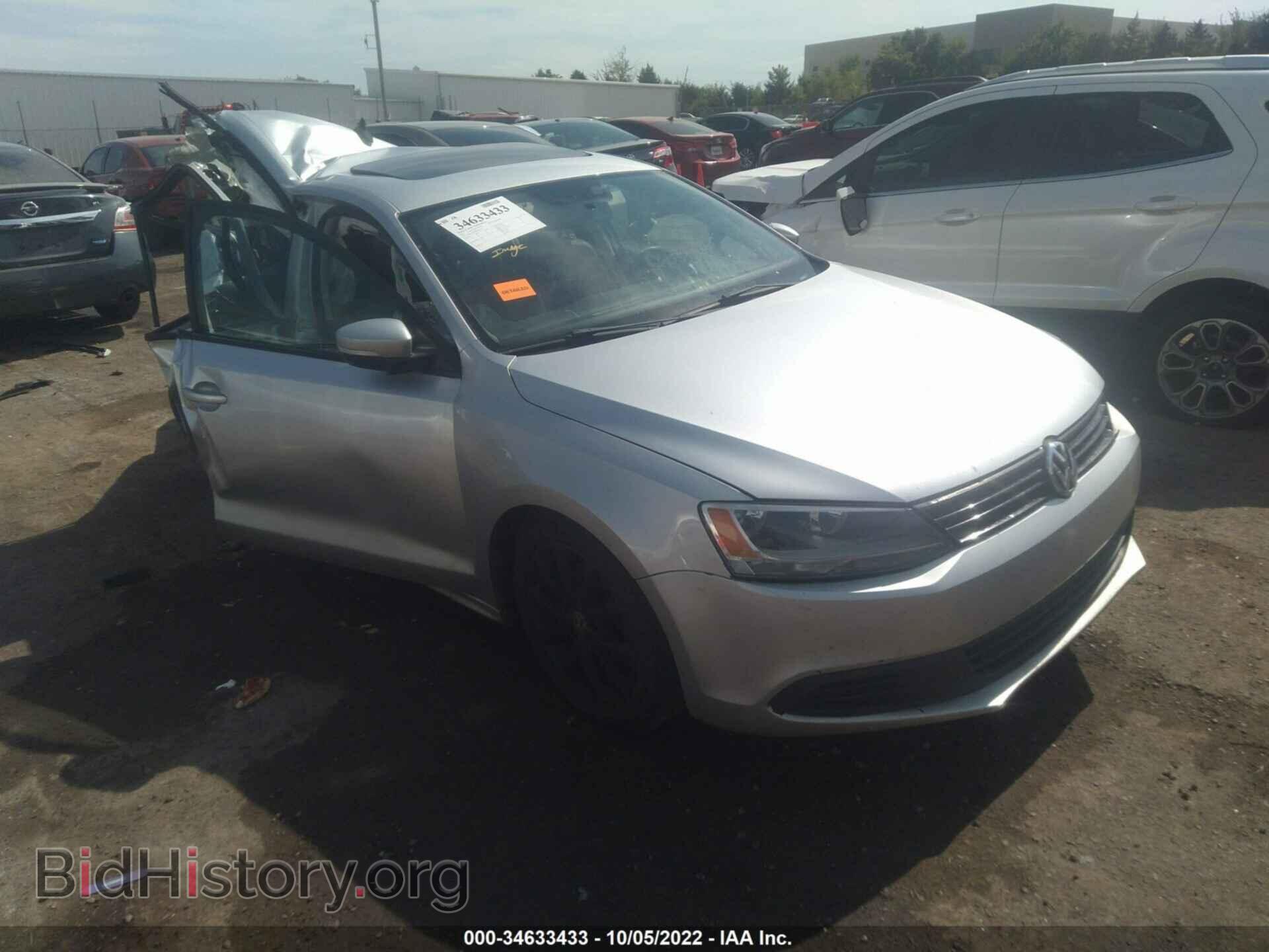 Фотография 3VWDX7AJ8BM347330 - VOLKSWAGEN JETTA SEDAN 2011
