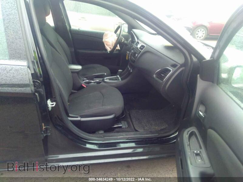 2011 Chrysler 200 (VIN 1C3BC1FBXBN623666) — фото 5 из 12