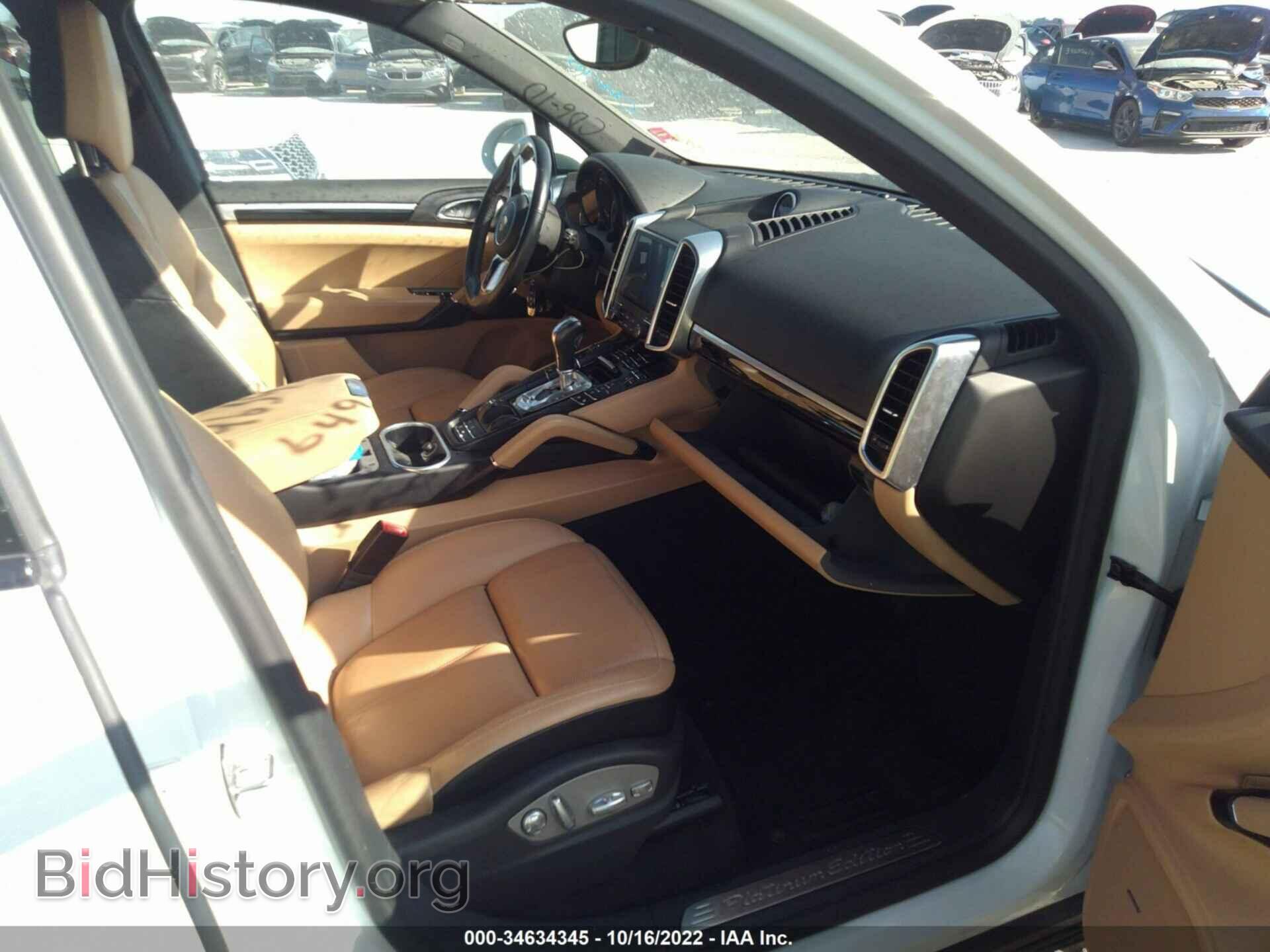 2017 PORSCHE CAYENNE - VIN: WP1AA2A28HKA88243 - Фото 5