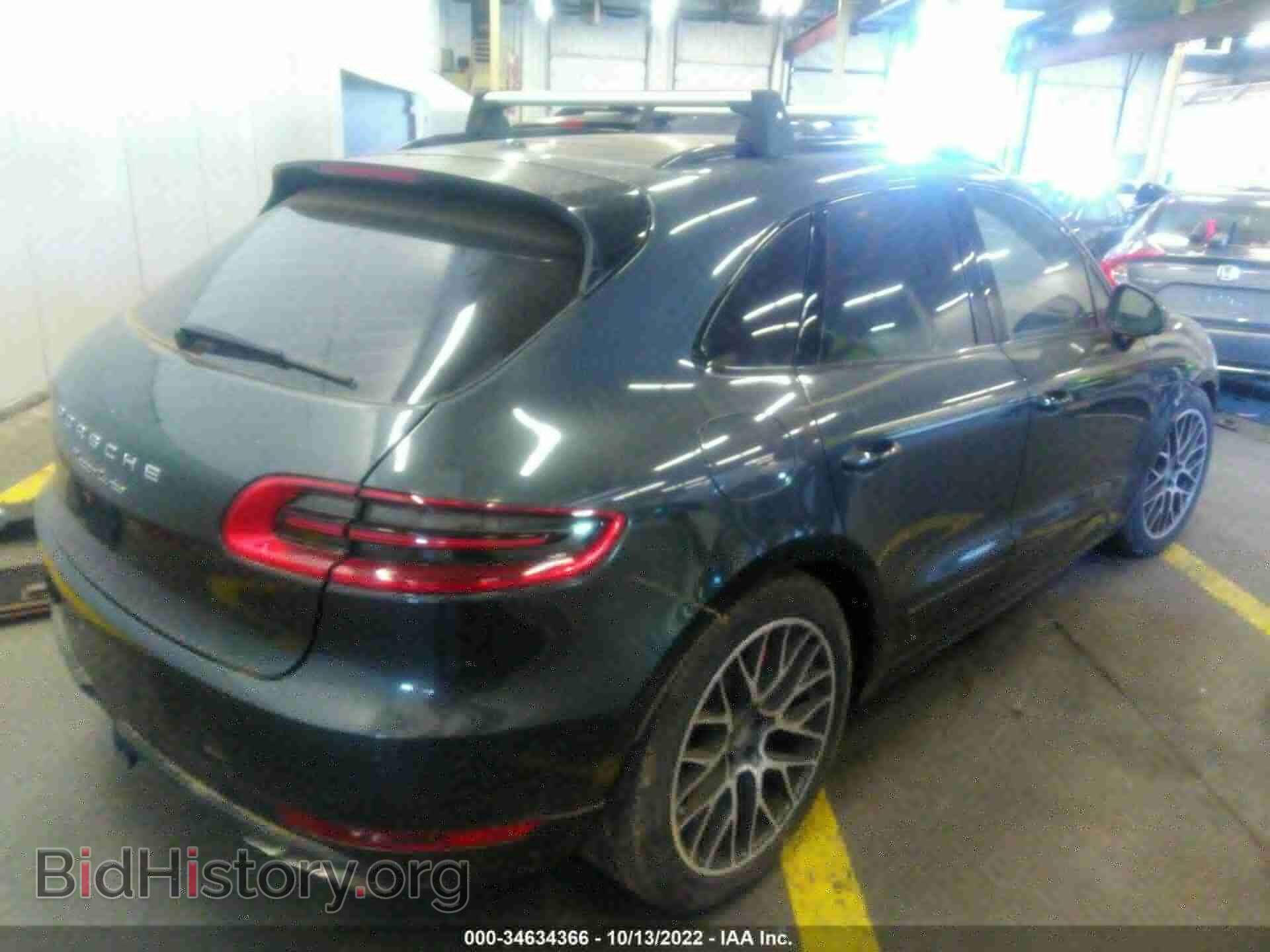 2018 PORSCHE MACAN - VIN: WP1AF2A59JLB70042 - Photo 4