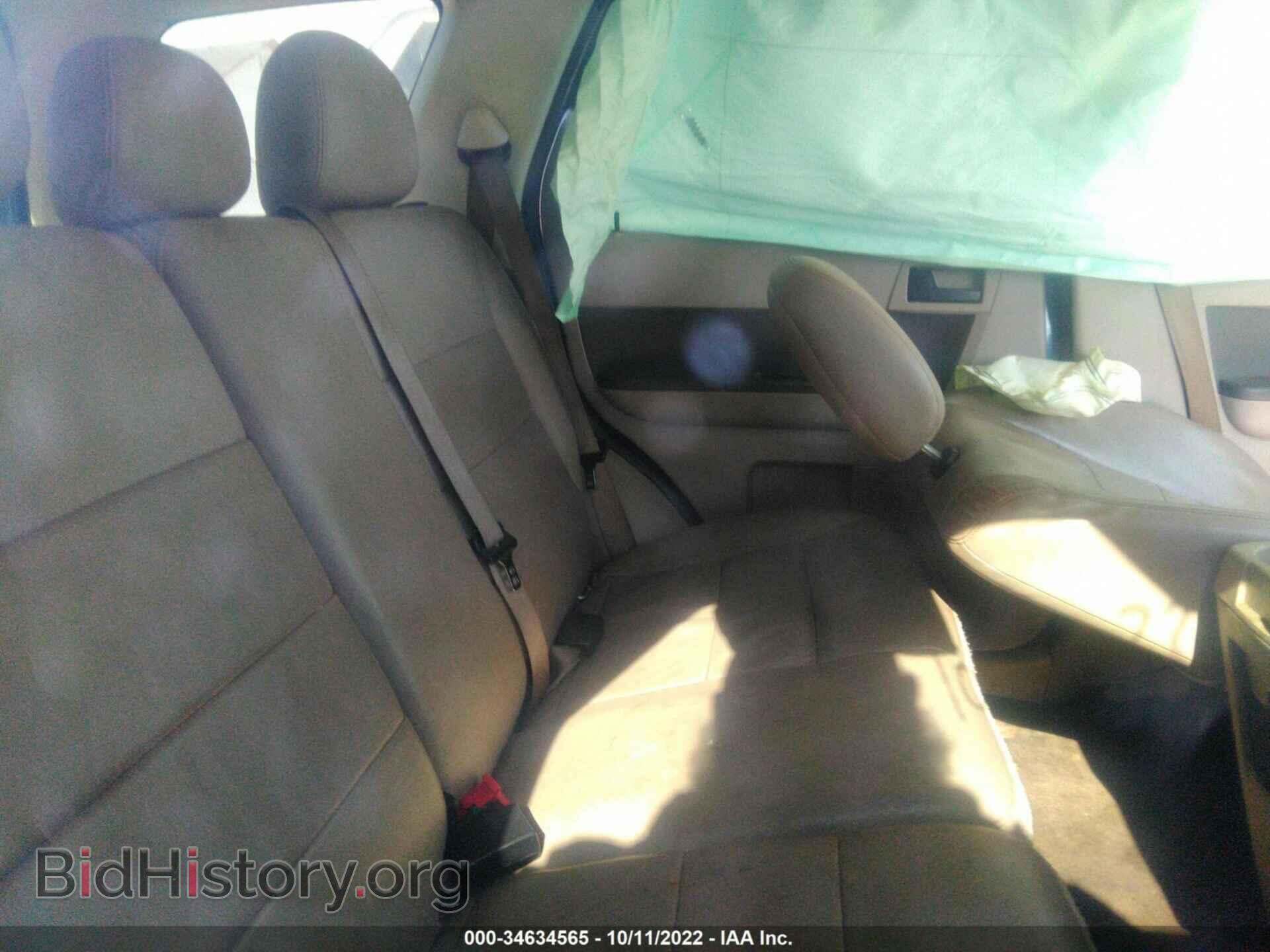 2011 FORD ESCAPE - VIN: 1FMCU0D75BKA34723 - Фото 8