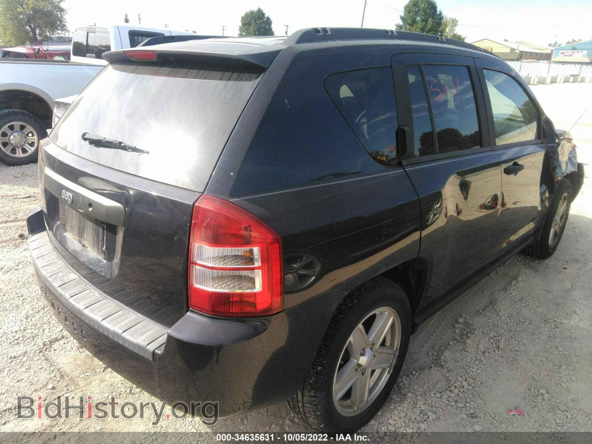 2010 JEEP COMPASS - VIN: 1J4NT1FB0AD647157 - Фото 4