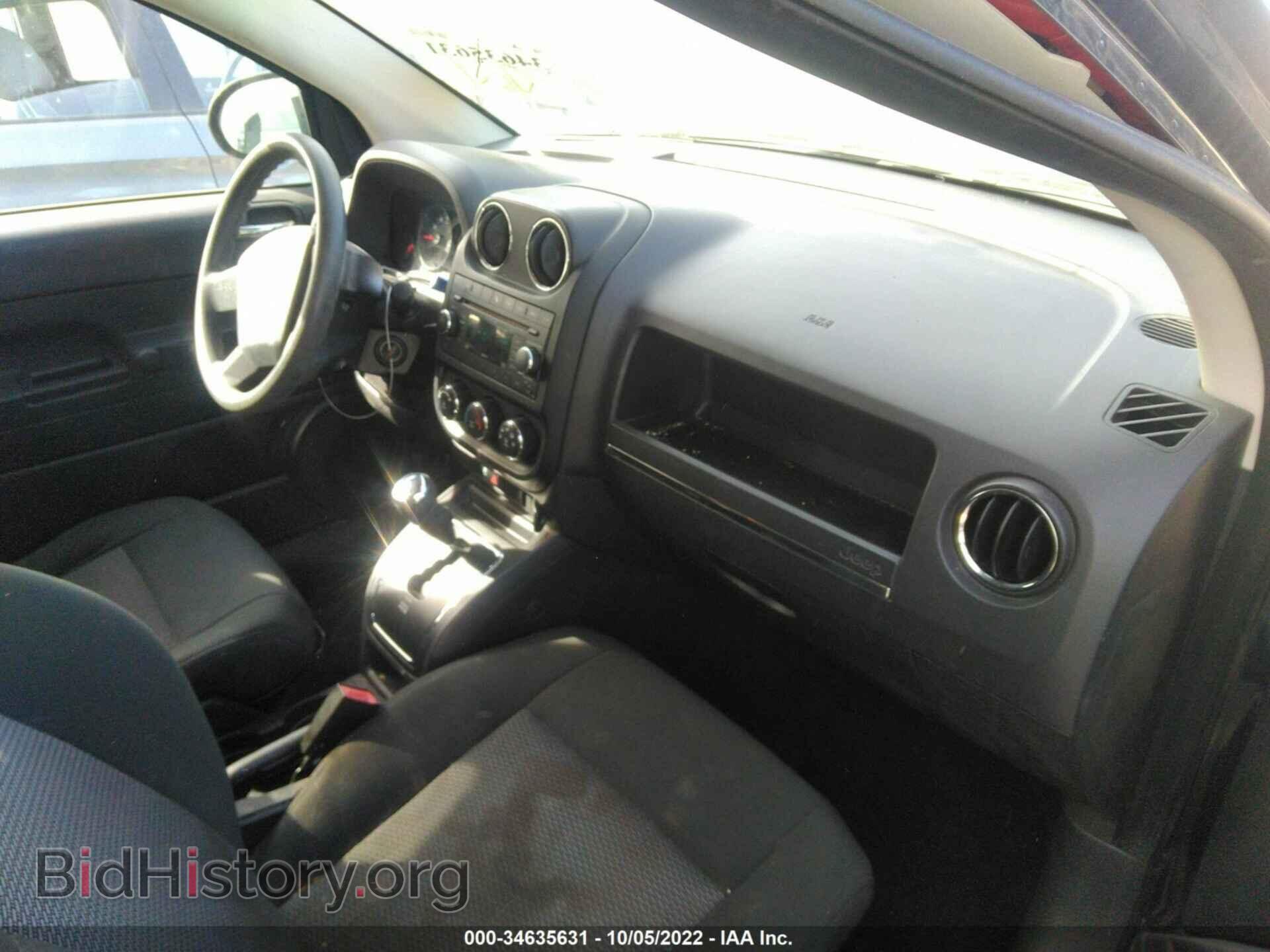 2010 JEEP COMPASS - VIN: 1J4NT1FB0AD647157 - Фото 5