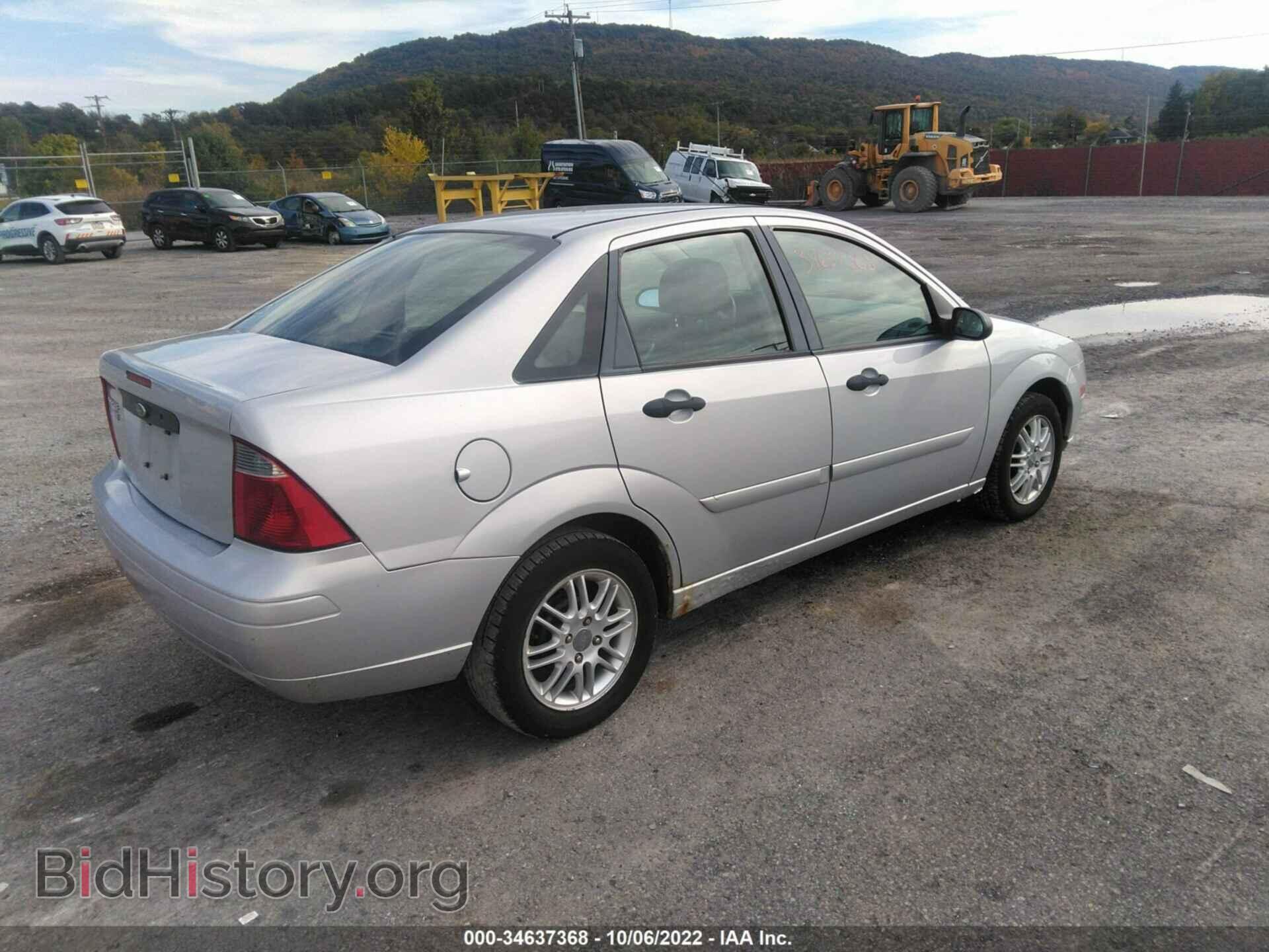 2007 FORD FOCUS - VIN: 1FAFP34N87W284231 - Photo 4