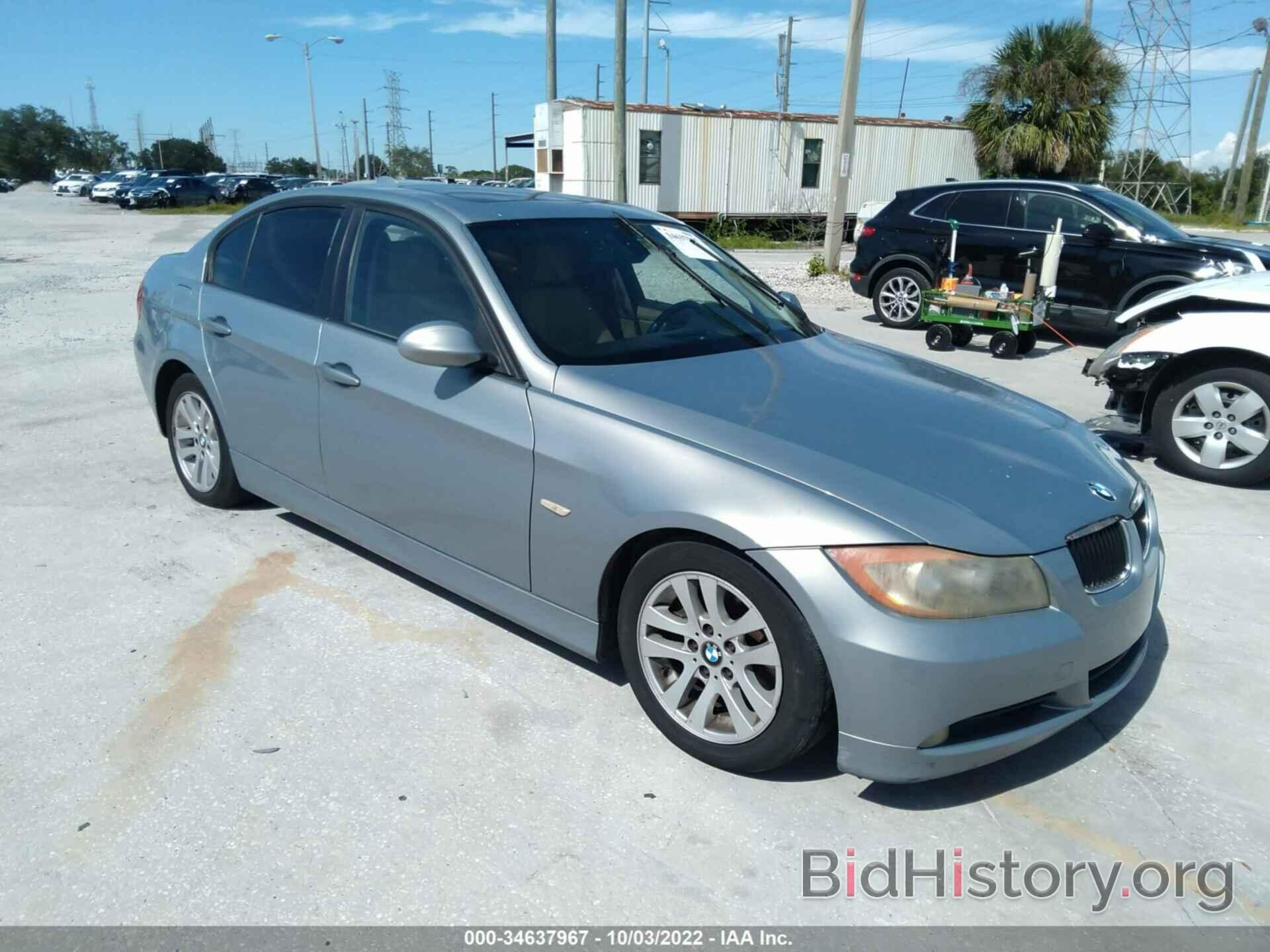 Photo WBAVB13586KR63963 - BMW 3 SERIES 2006