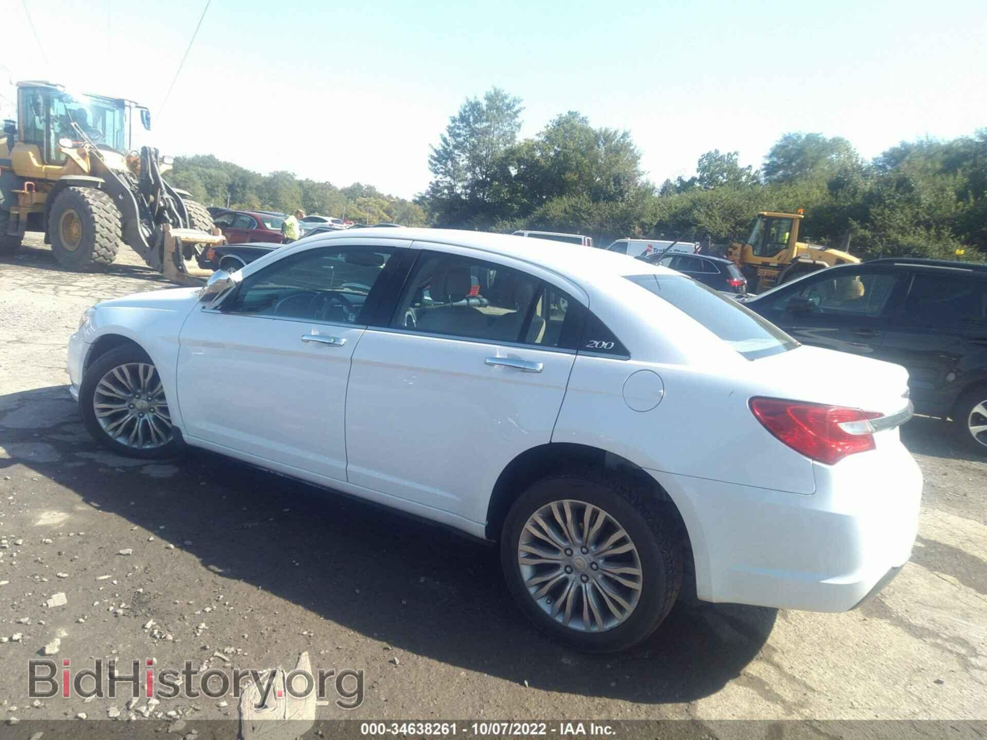 2013 CHRYSLER 200 - VIN: 1C3CCBCG9DN520753 - Фото 3