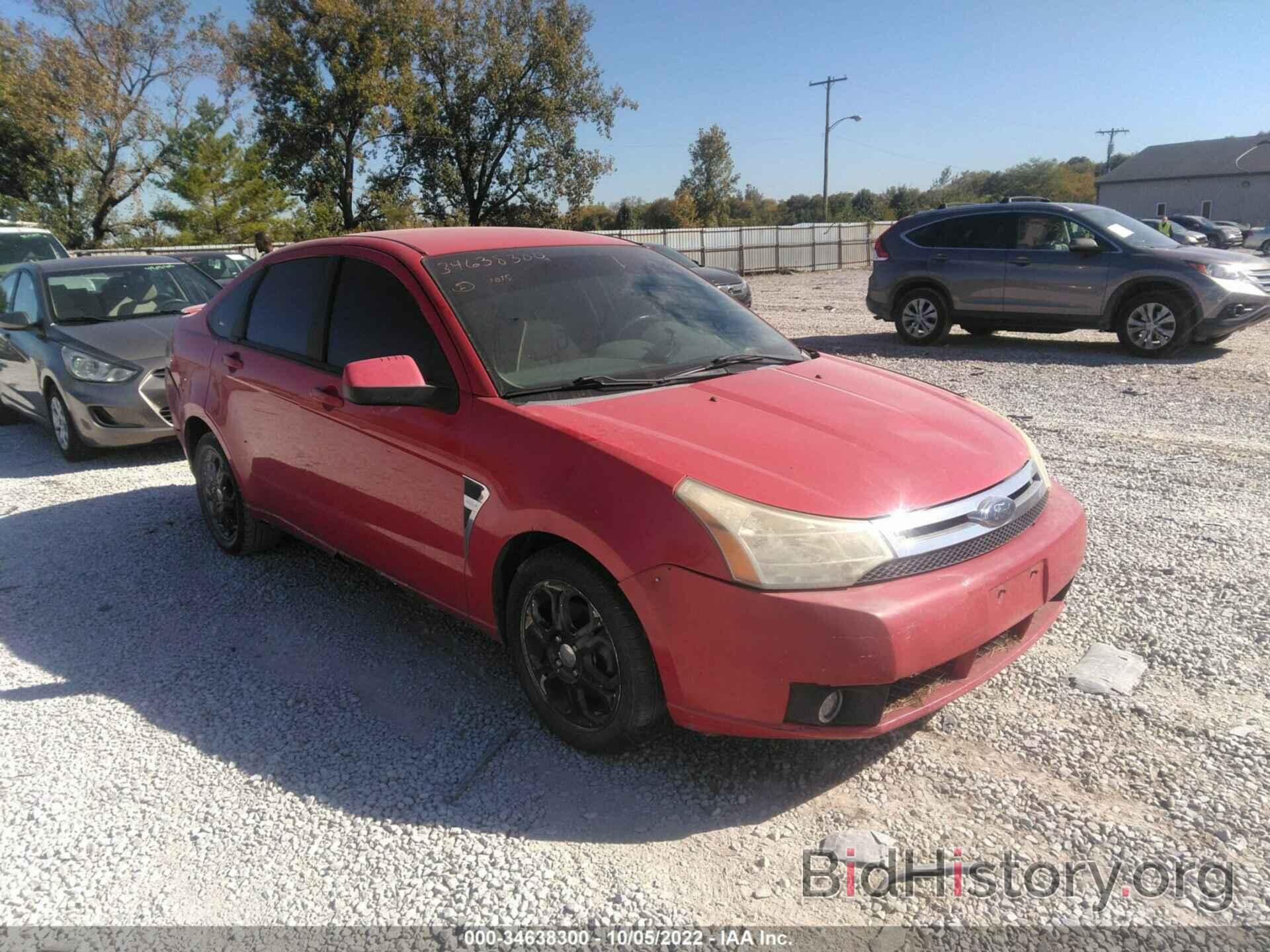 Photo 1FAHP35N58W113820 - FORD FOCUS 2008