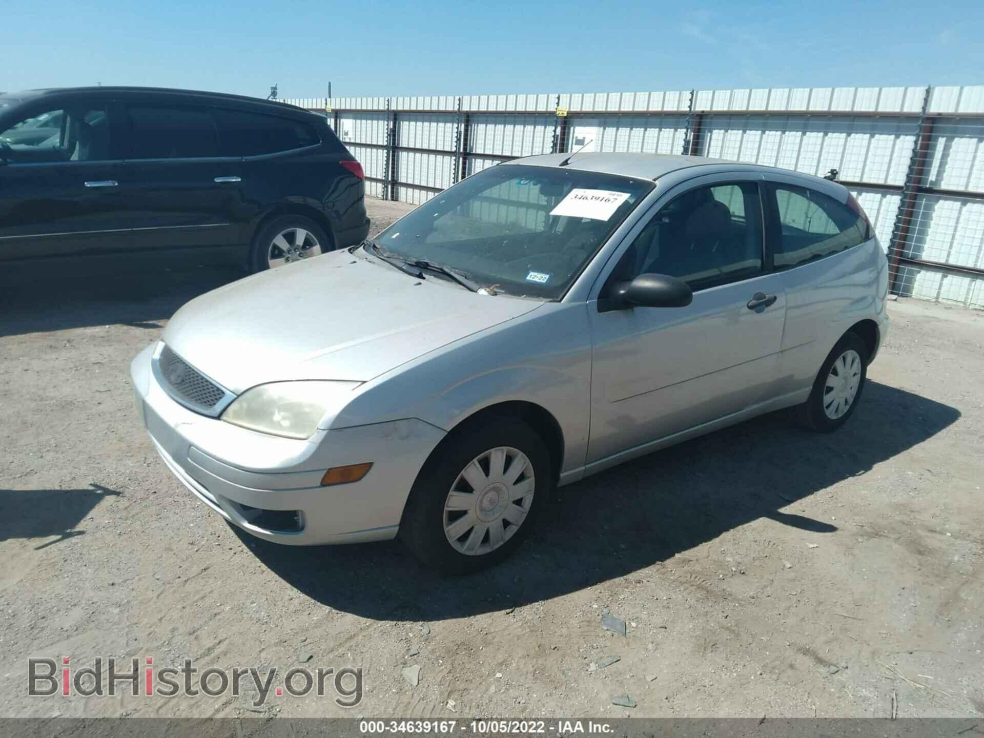 2006 FORD FOCUS - VIN: 1FAFP31N46W198157 - Фото 2
