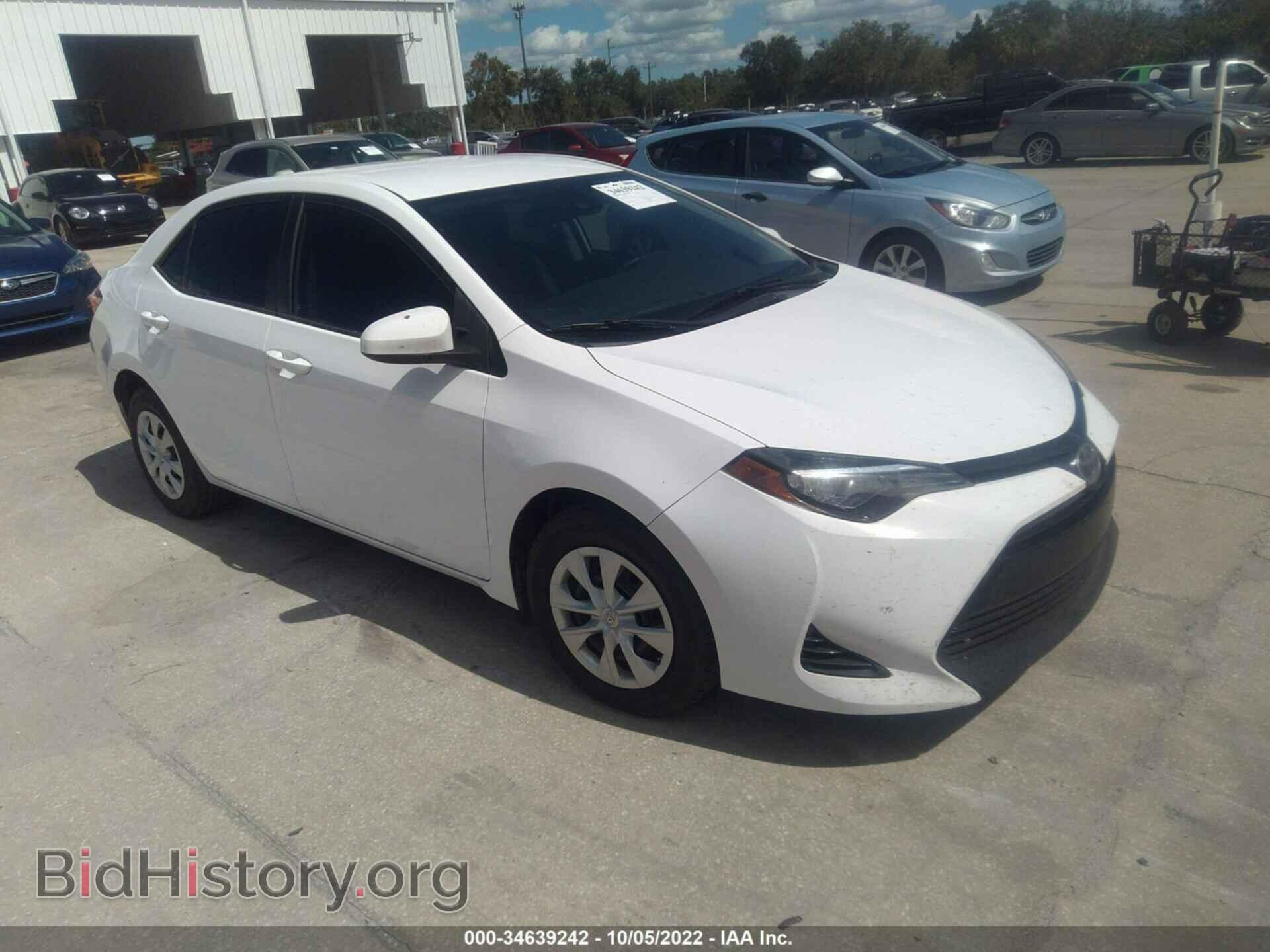 Фотография 2T1BURHE5HC775879 - TOYOTA COROLLA 2017