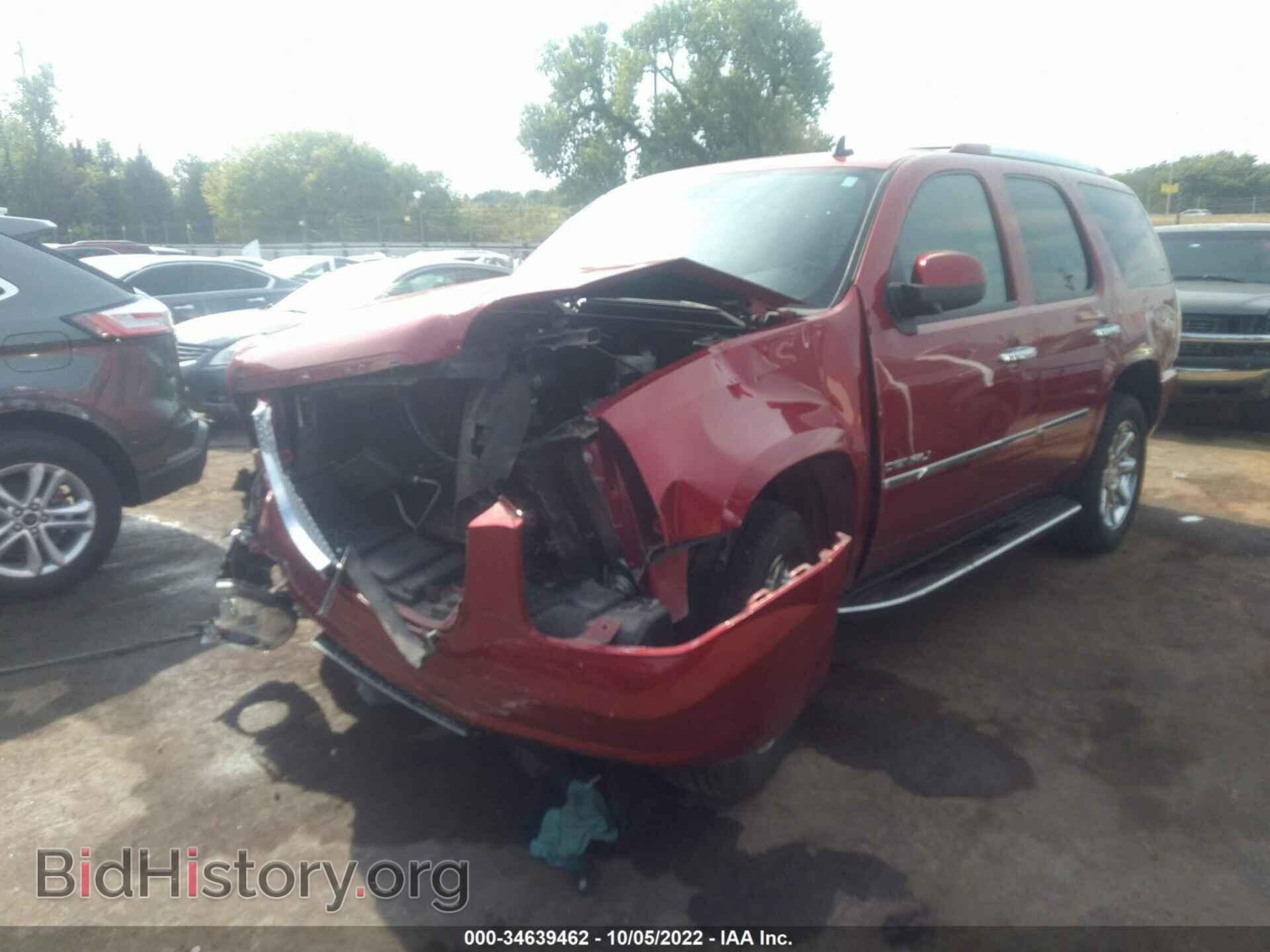2012 GMC YUKON - VIN: 1GKS2EEF1CR281890 - Фото 2