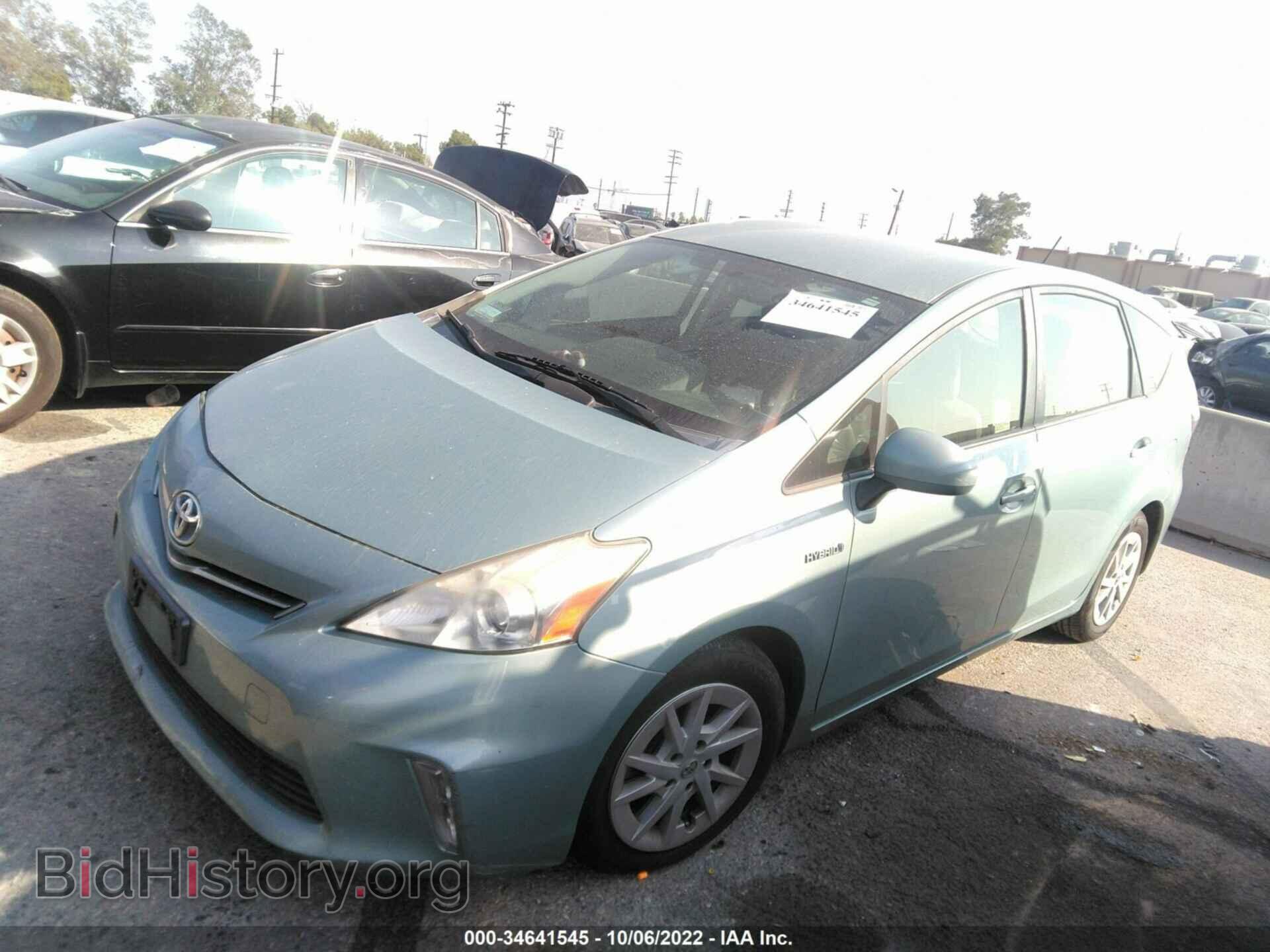 2014 TOYOTA PRIUS V - VIN: JTDZN3EU9E3310059 - Фото 2