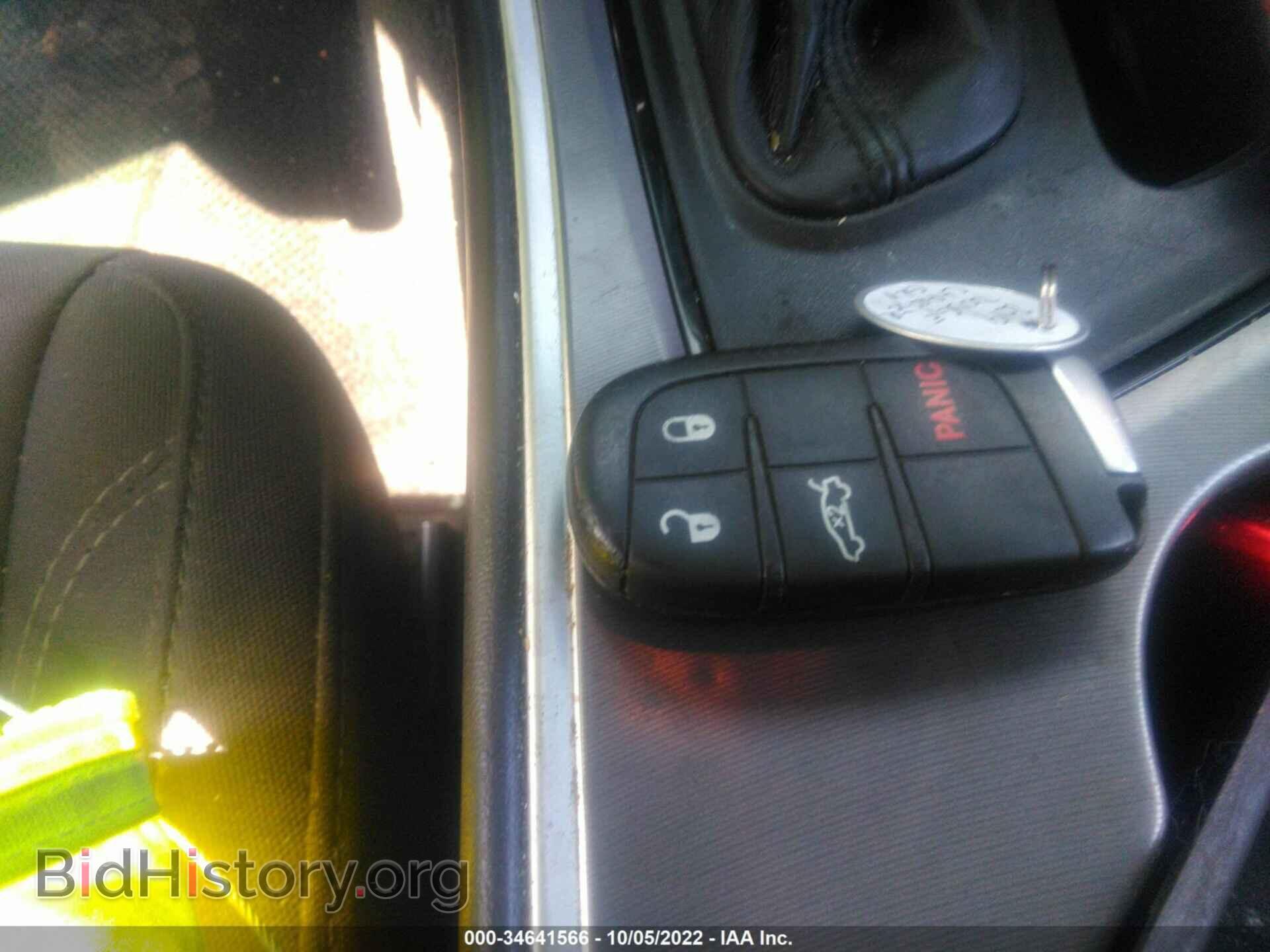 2019 DODGE CHALLENGER - VIN: 2C3CDZAG2KH642109 - Фото 11