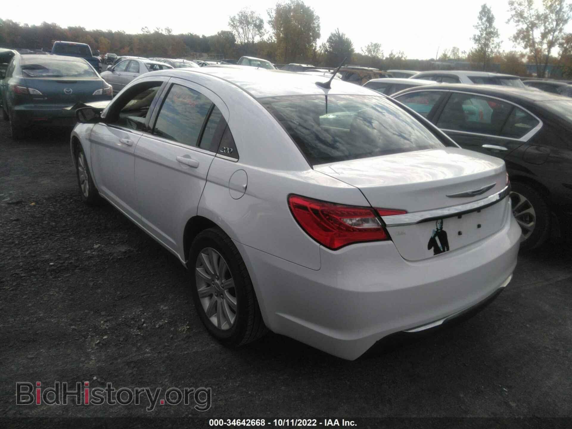 2013 CHRYSLER 200 - VIN: 1C3CCBBB0DN514104 - Фото 3