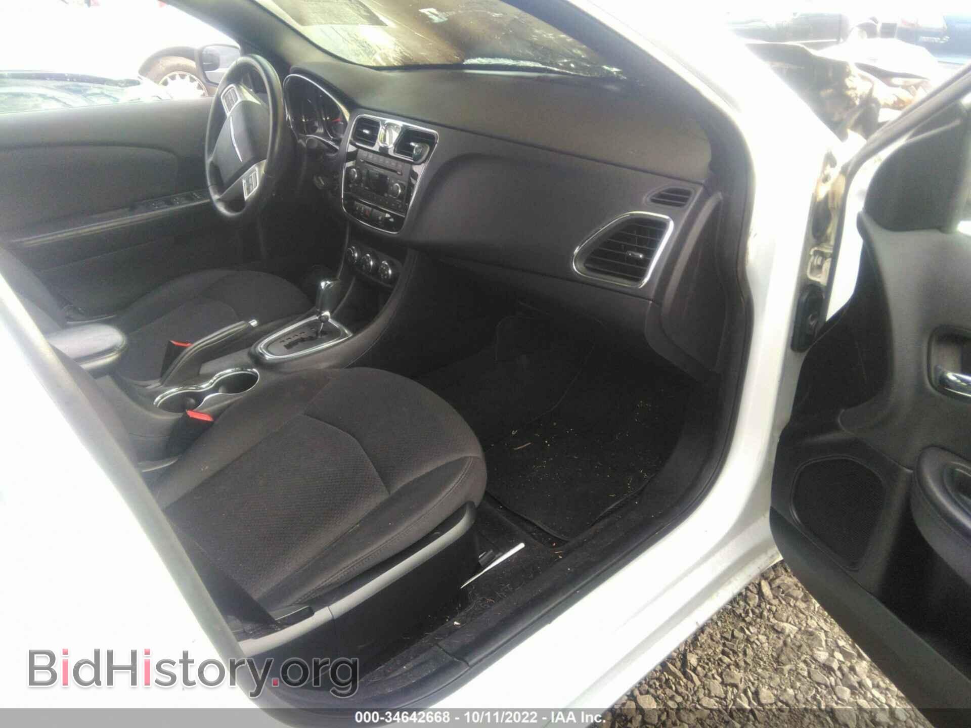 2013 CHRYSLER 200 - VIN: 1C3CCBBB0DN514104 - Фото 5