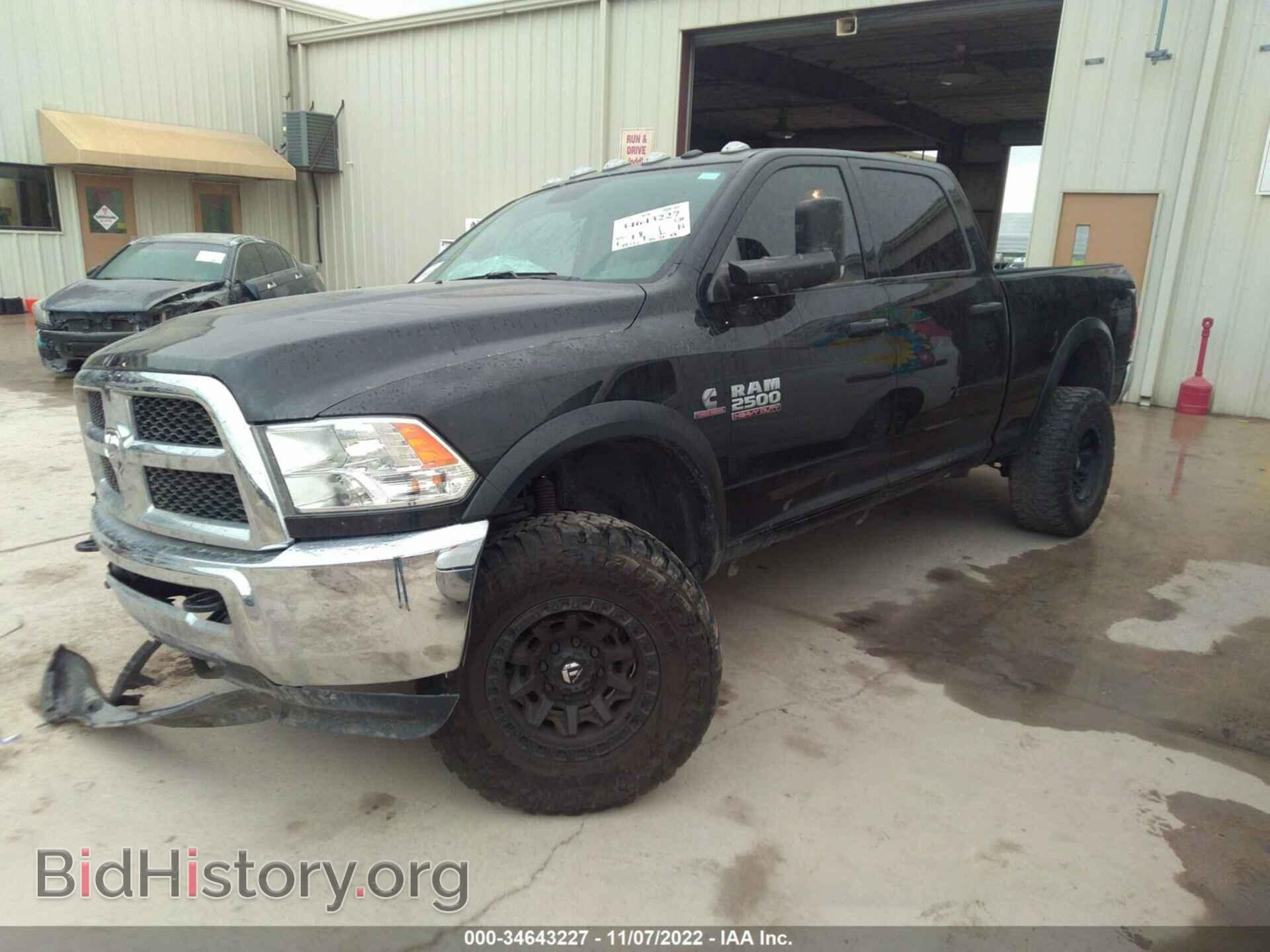 2018 RAM 2500 - VIN: 3C6UR5CL5JG369421 - Photo 2
