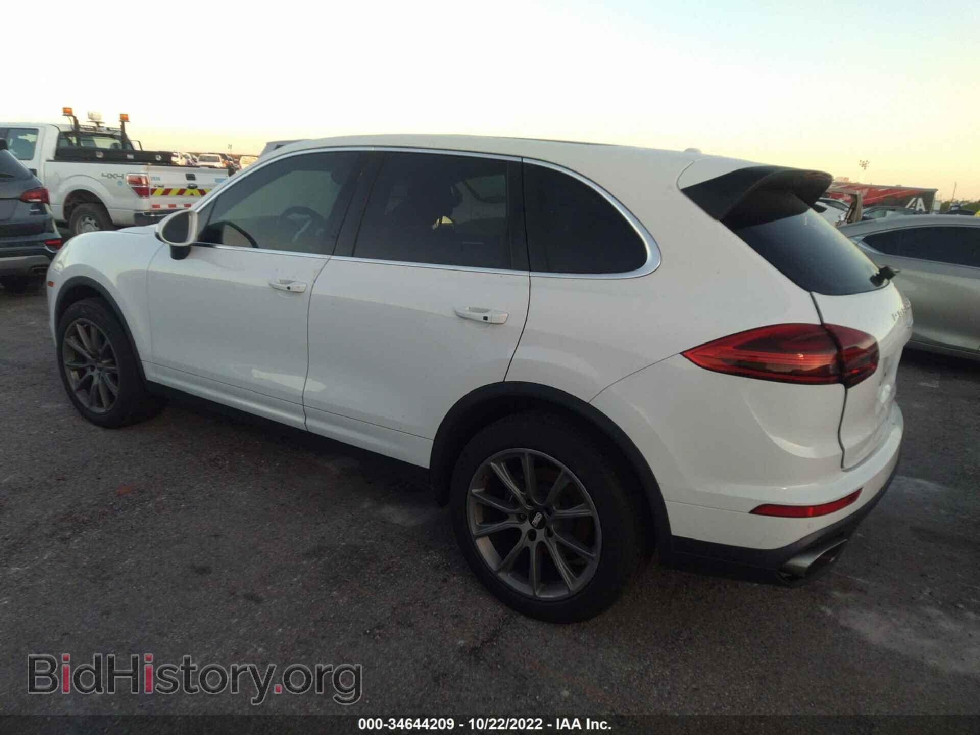 2016 PORSCHE CAYENNE - VIN: WP1AA2A20GLA08765 - Фото 3