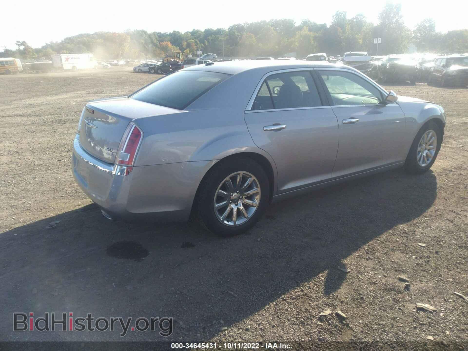 2014 CHRYSLER 300 - VIN: 2C3CCAEG2EH252923 - Фото 4