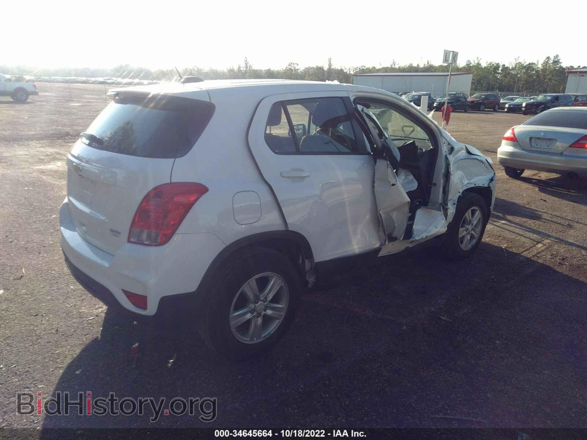 2020 CHEVROLET TRAX - VIN: 3GNCJKSB8LL152837 - Фото 4