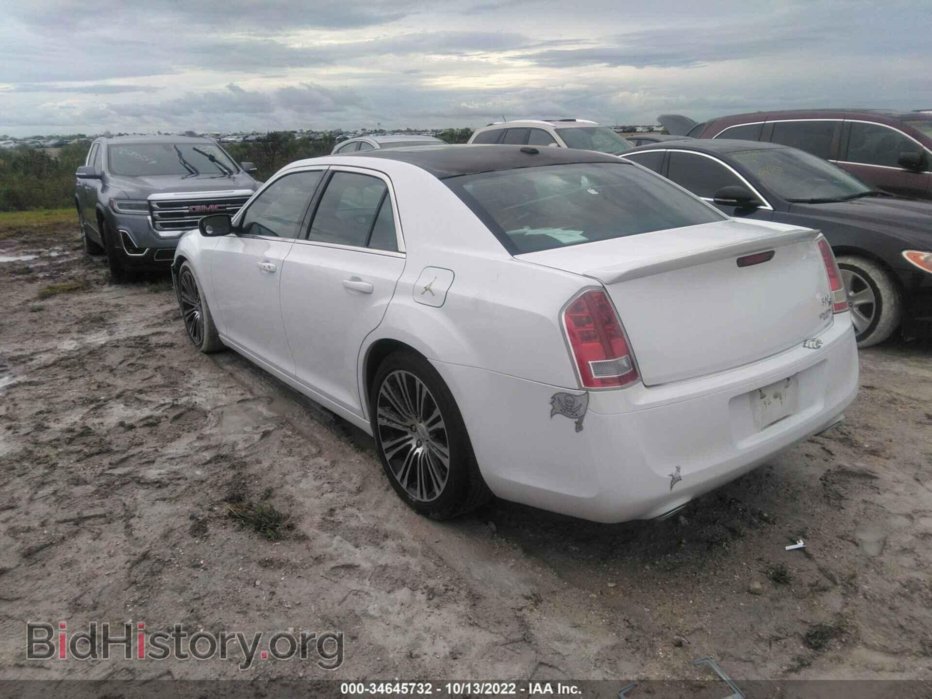 2012 CHRYSLER 300 - VIN: 2C3CCABG3CH235341 - Фото 3