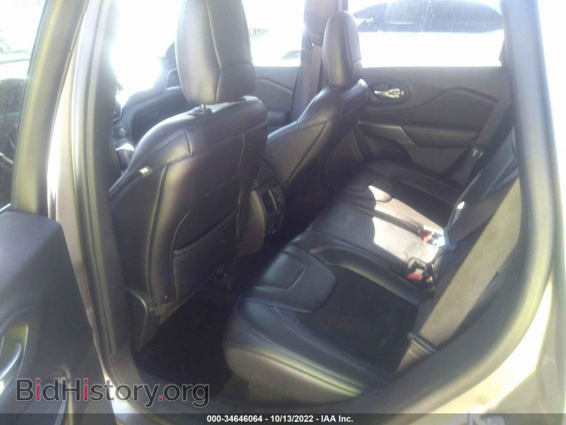 2019 JEEP CHEROKEE - VIN: 1C4PJLLB8KD130243 - Photo 8