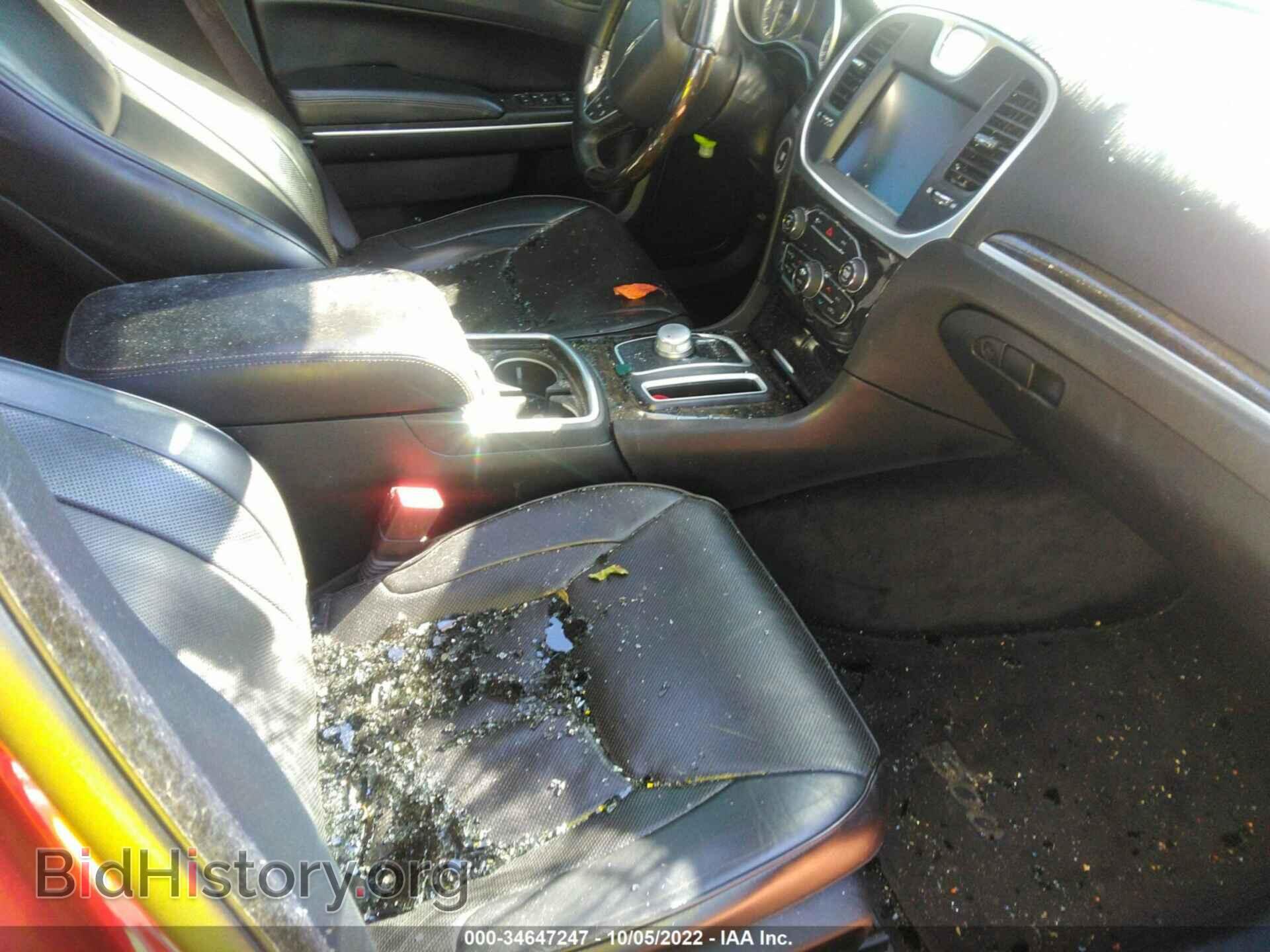 2016 CHRYSLER 300 - VIN: 2C3CCAEG6GH357807 - Фото 5