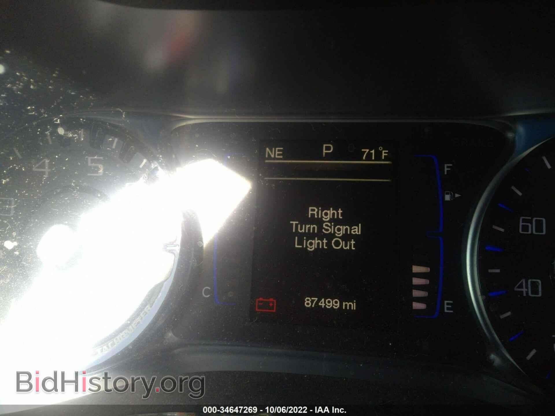 2015 CHRYSLER 200 - VIN: 1C3CCCBB0FN622084 - Фото 7