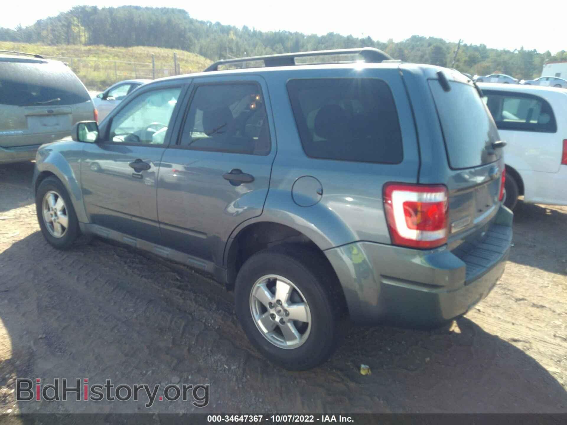 2011 FORD ESCAPE - VIN: 1FMCU0D71BKC43022 - Фото 3
