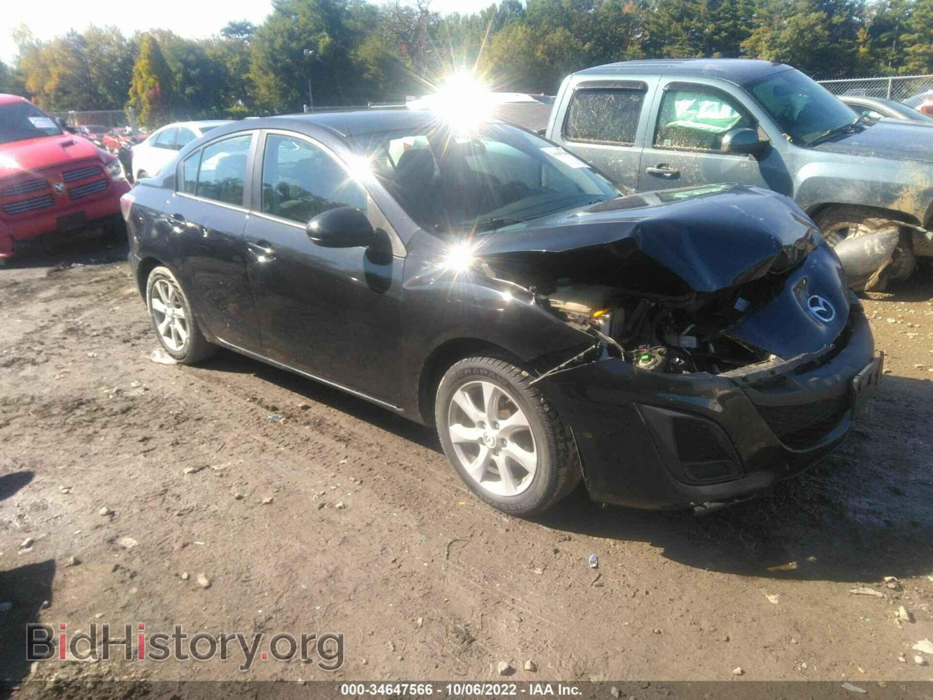Фотография JM1BL1VG4B1375639 - MAZDA MAZDA3 2011