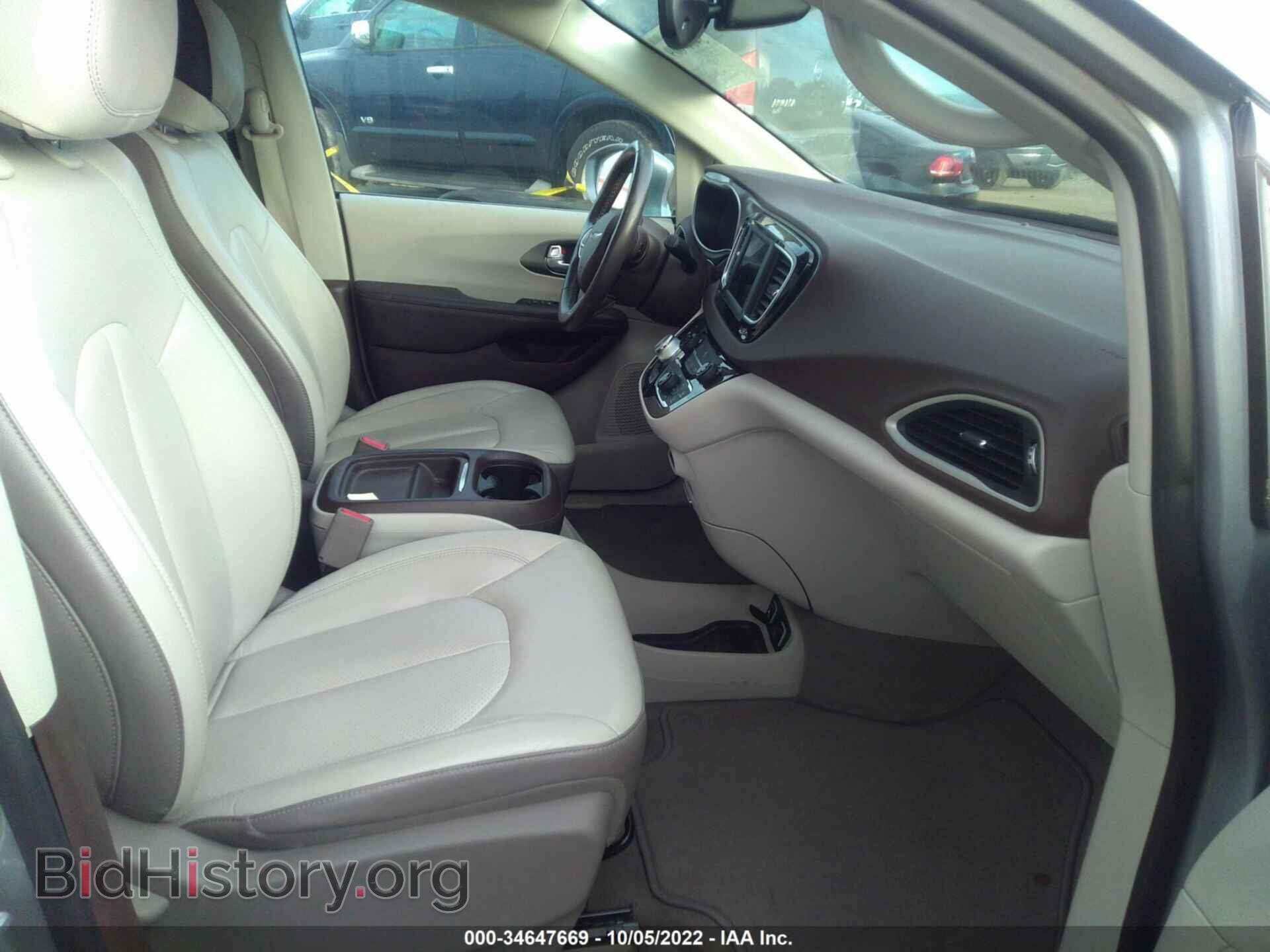 2019 CHRYSLER PACIFICA - VIN: 2C4RC1BG9KR560249 - Фото 5