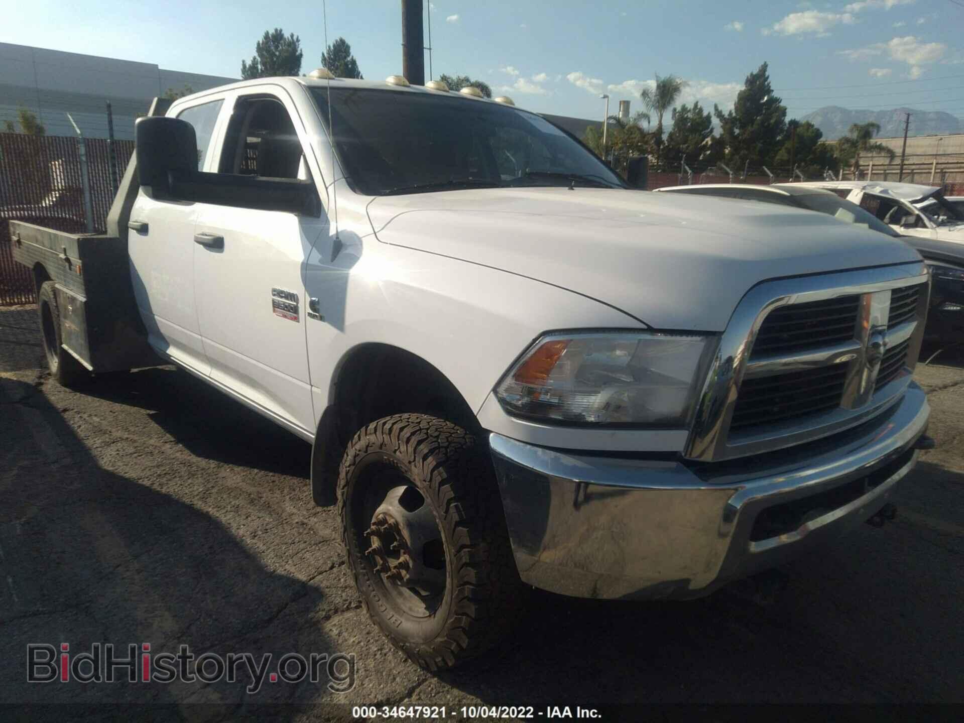 2012 RAM 3500 - VIN: 3C63DRGLXCG290003 - Photo 2