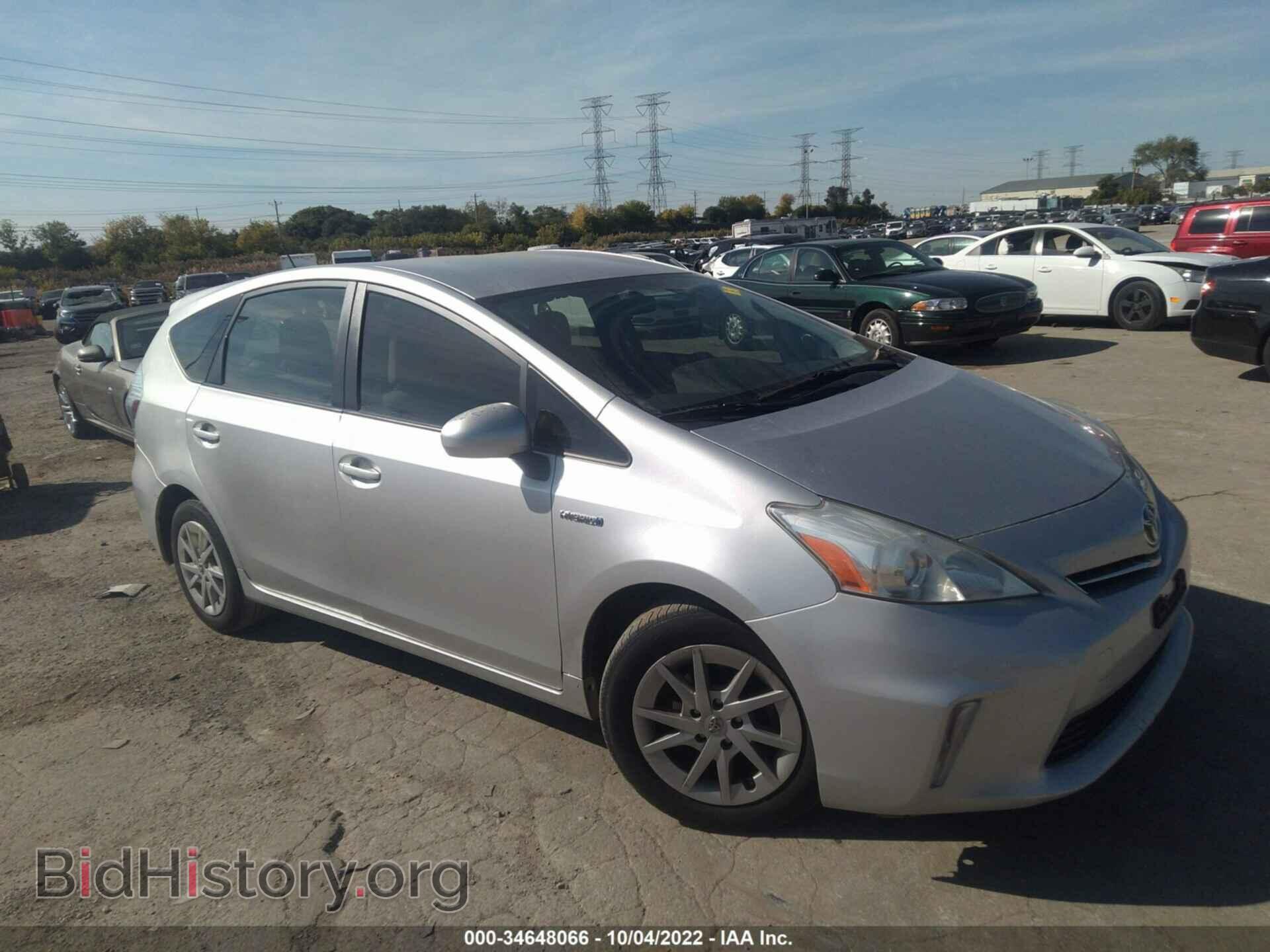 Фотография JTDZN3EU7C3083421 - TOYOTA PRIUS V 2012