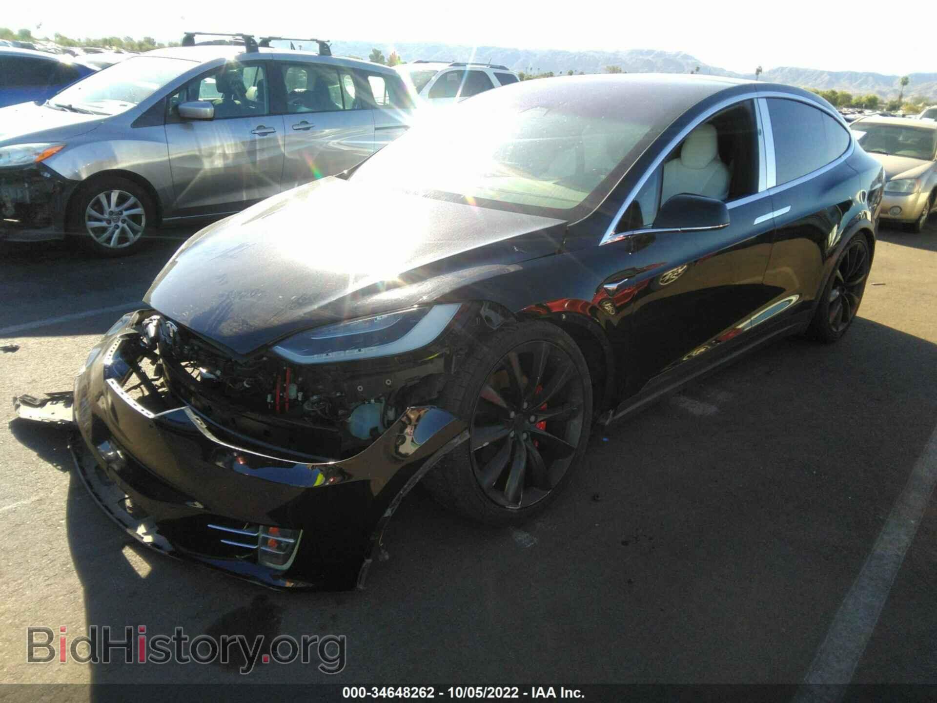 2017 TESLA MODEL X - VIN: 5YJXCBE49HF040958 - Photo 2