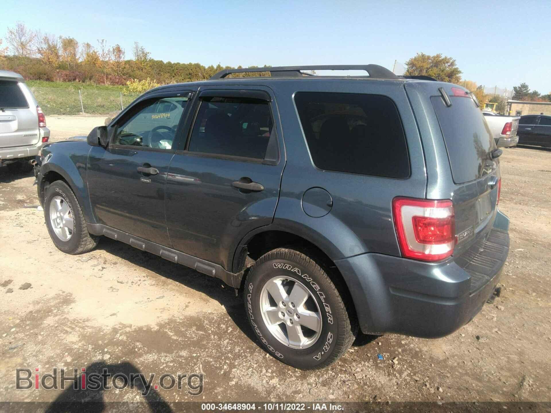 2011 FORD ESCAPE - VIN: 1FMCU9DG2BKB17966 - Фото 3