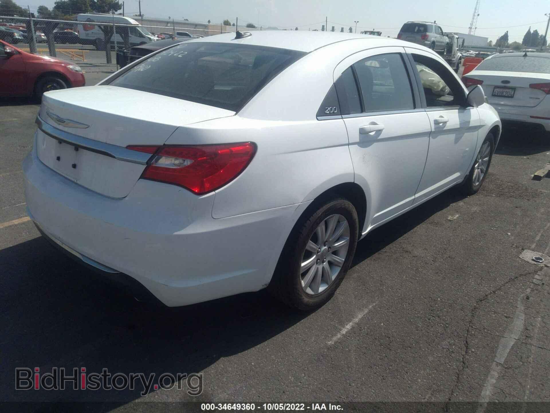 2011 CHRYSLER 200 - VIN: 1C3BC1FG7BN548243 - Фото 4