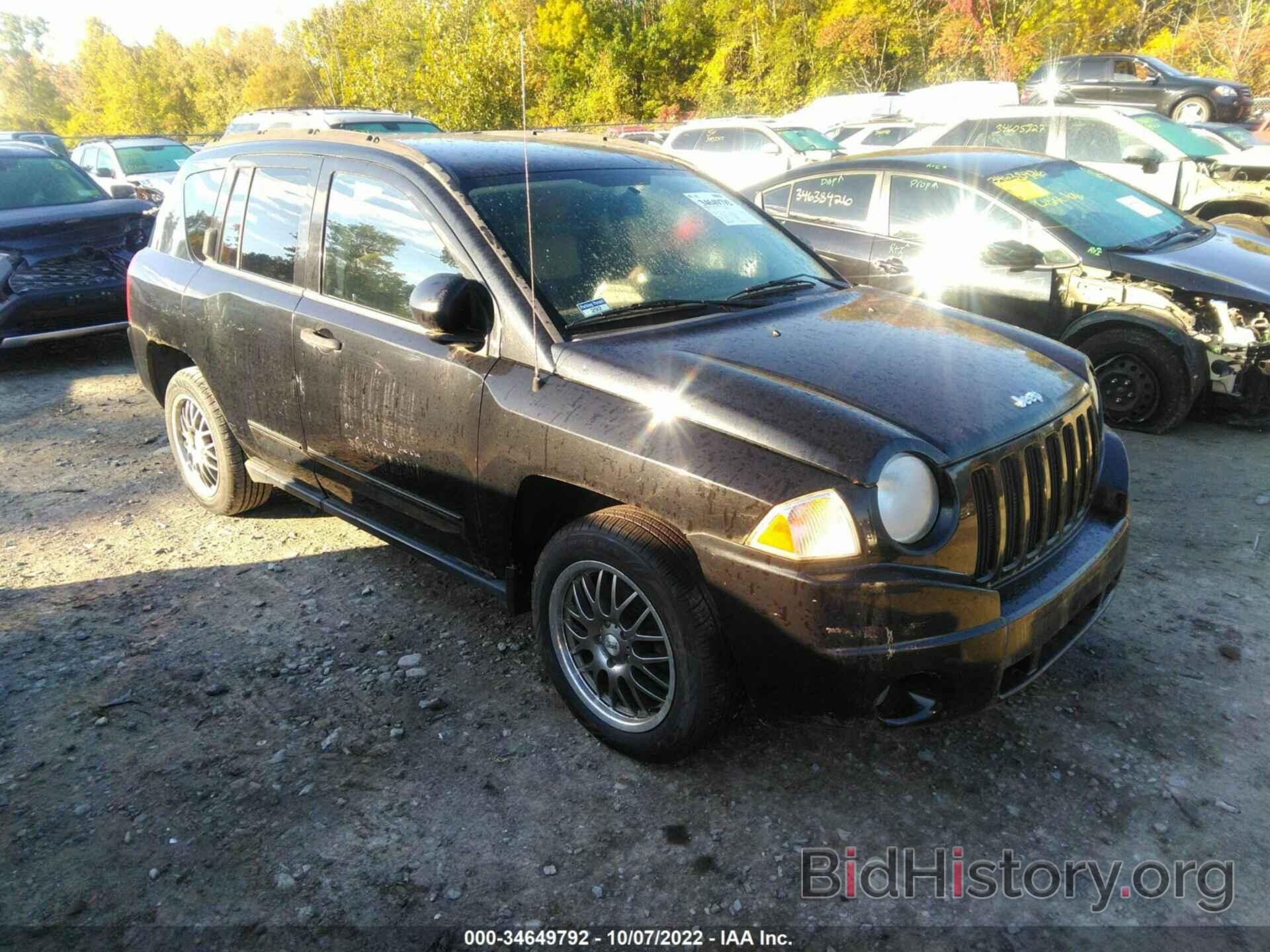 Photo 1J8FF47W08D613257 - JEEP COMPASS 2008