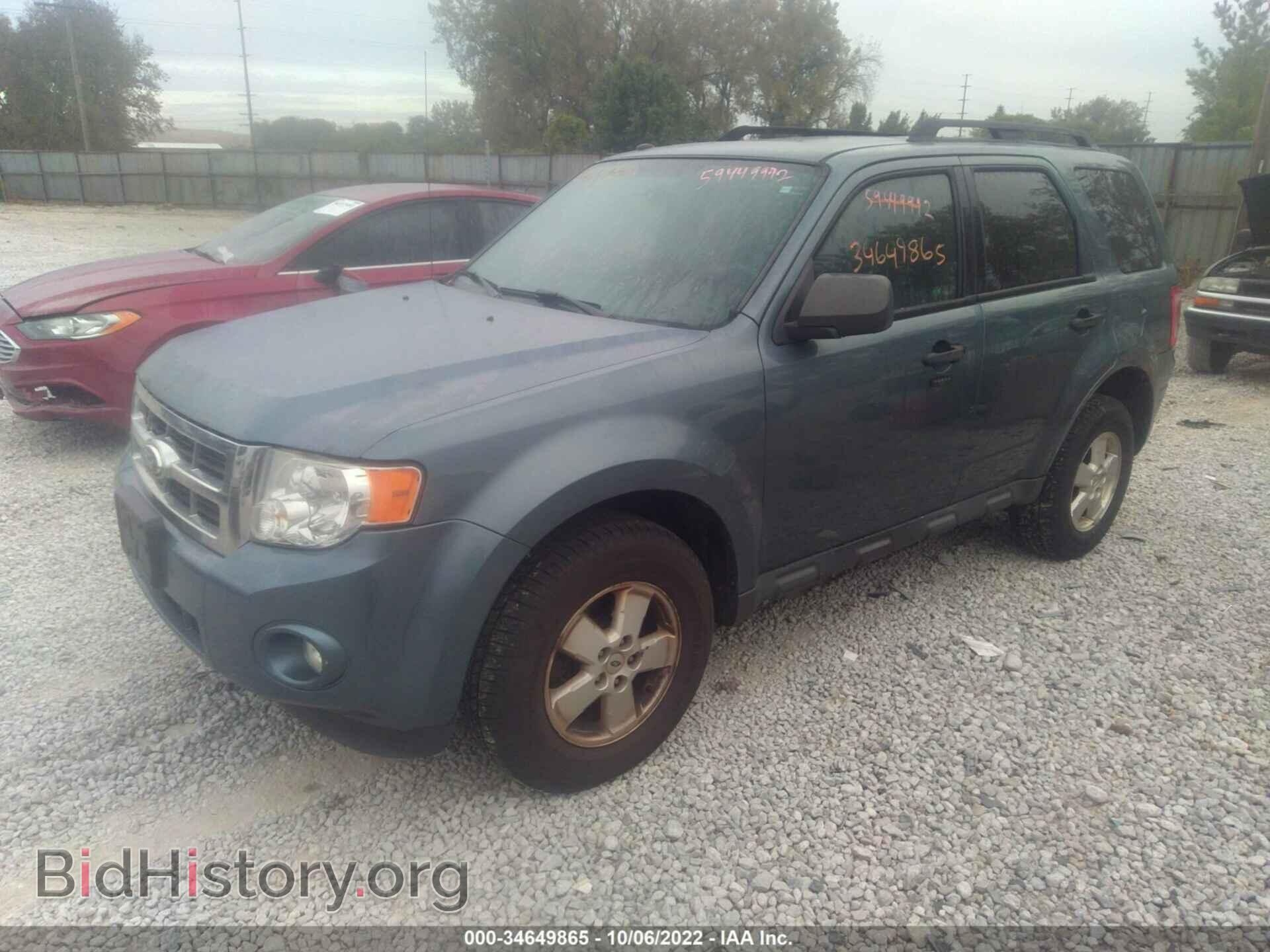 2011 FORD ESCAPE - VIN: 1FMCU0D79BKA80281 - Photo 2