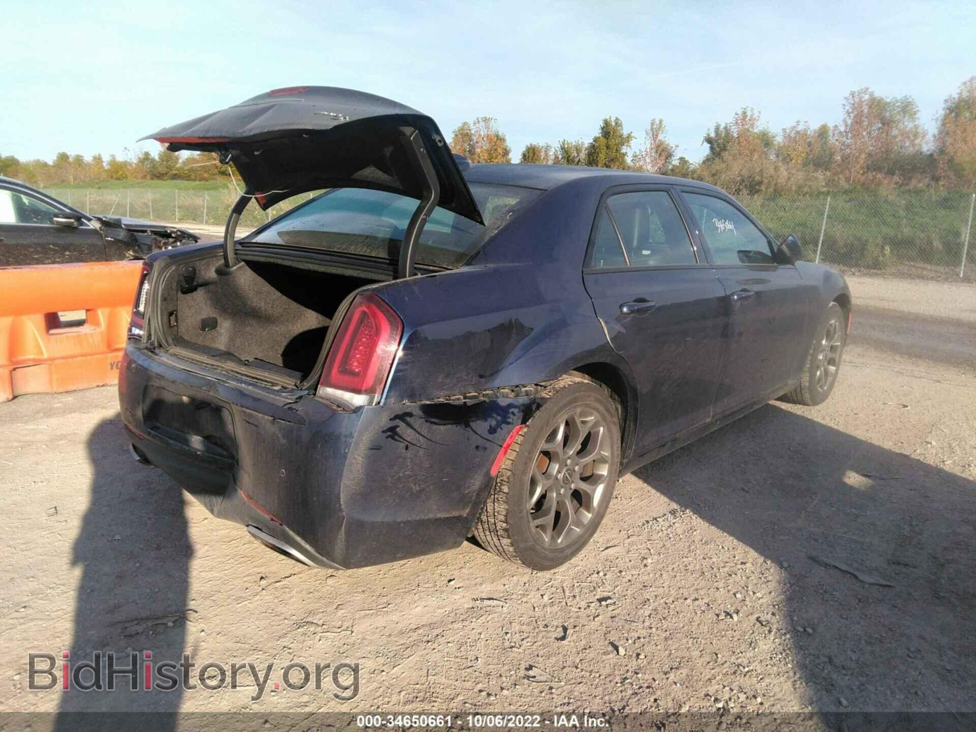 2016 CHRYSLER 300 - VIN: 2C3CCAGG9GH147988 - Фото 4